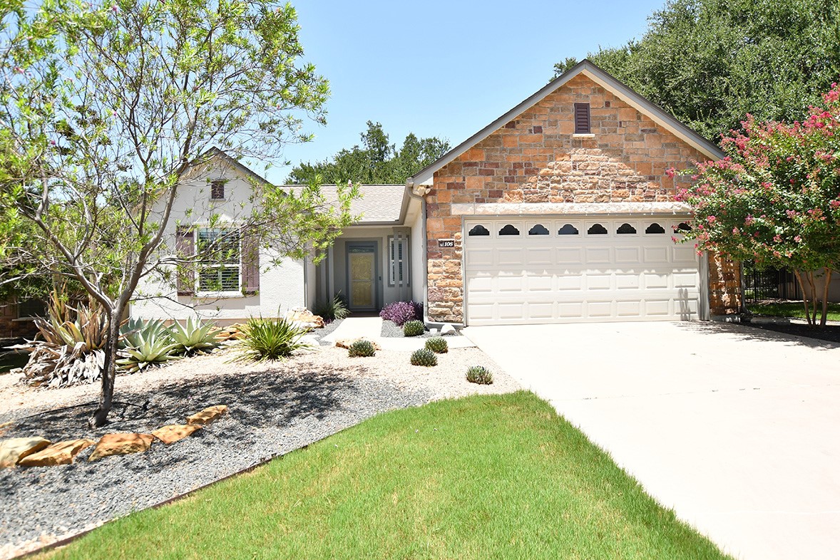 108 Camp Dr — photo