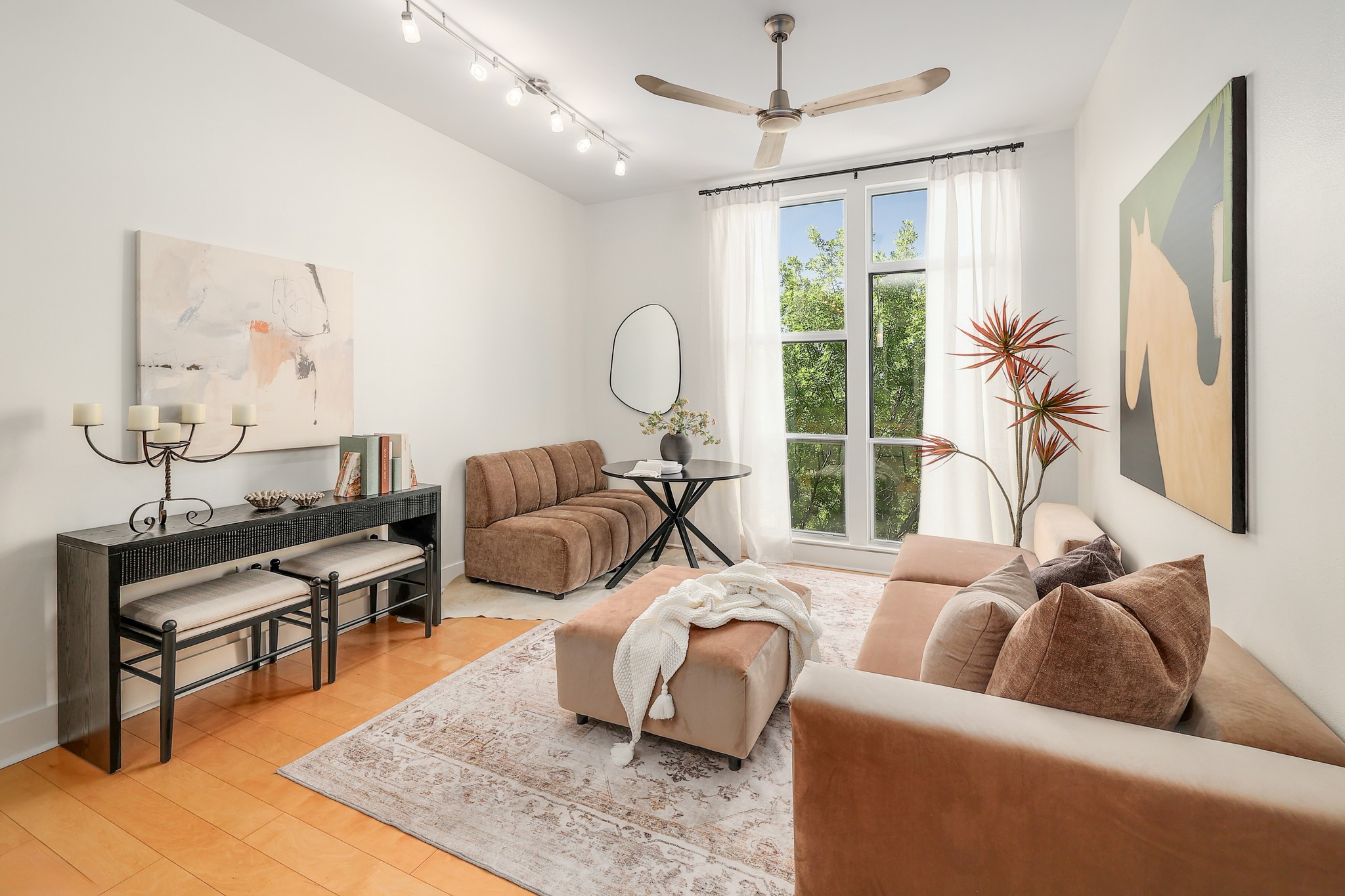 1320 Robert Browning St 308 — photo