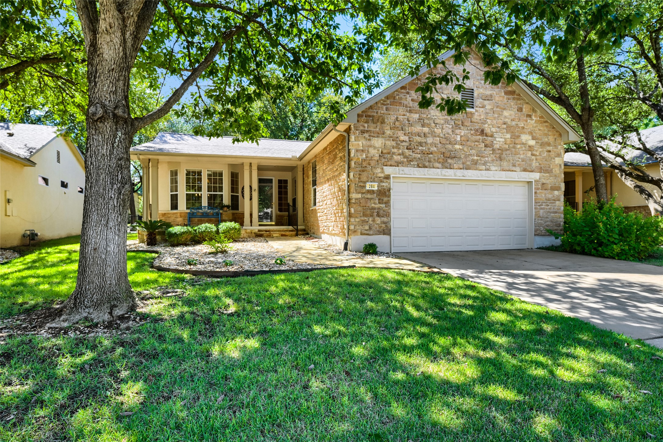 284 Whispering Wind Dr — photo