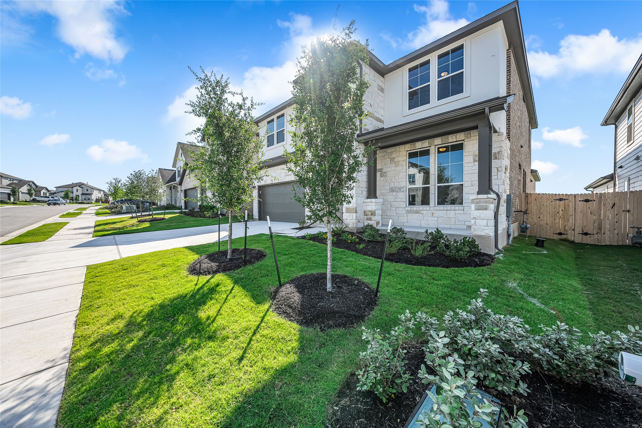 6812 Rounded Pebble Lane, Buda, TX 78610 — photo 2