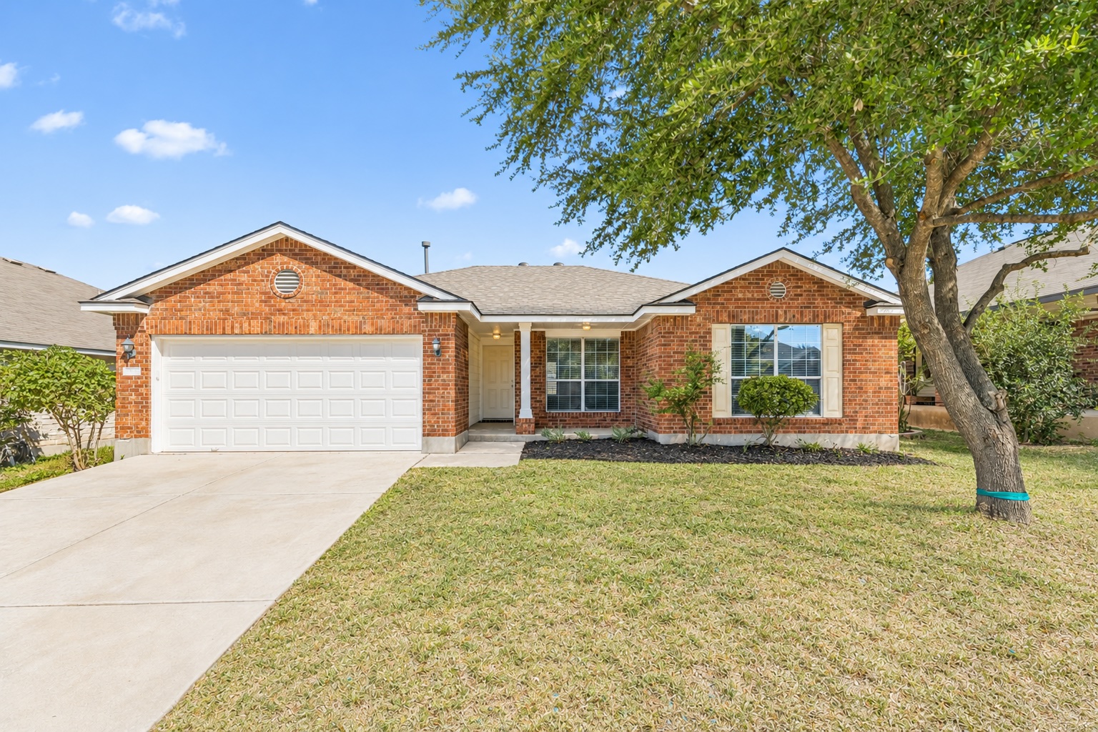 1316 Sweet Leaf Ln — photo