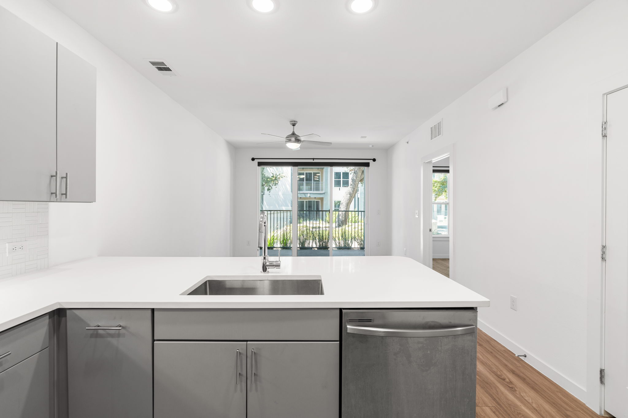4801 Springdale Road #2002, Austin, TX 78723 — photo 2