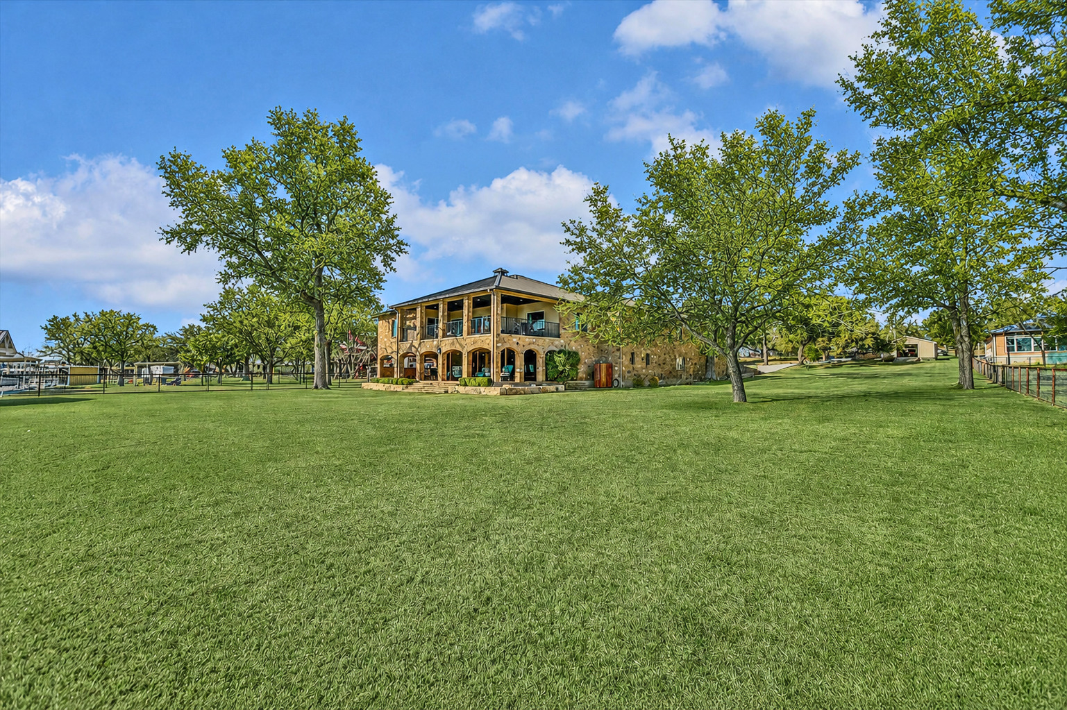 360 Campa Pajama Ln — photo