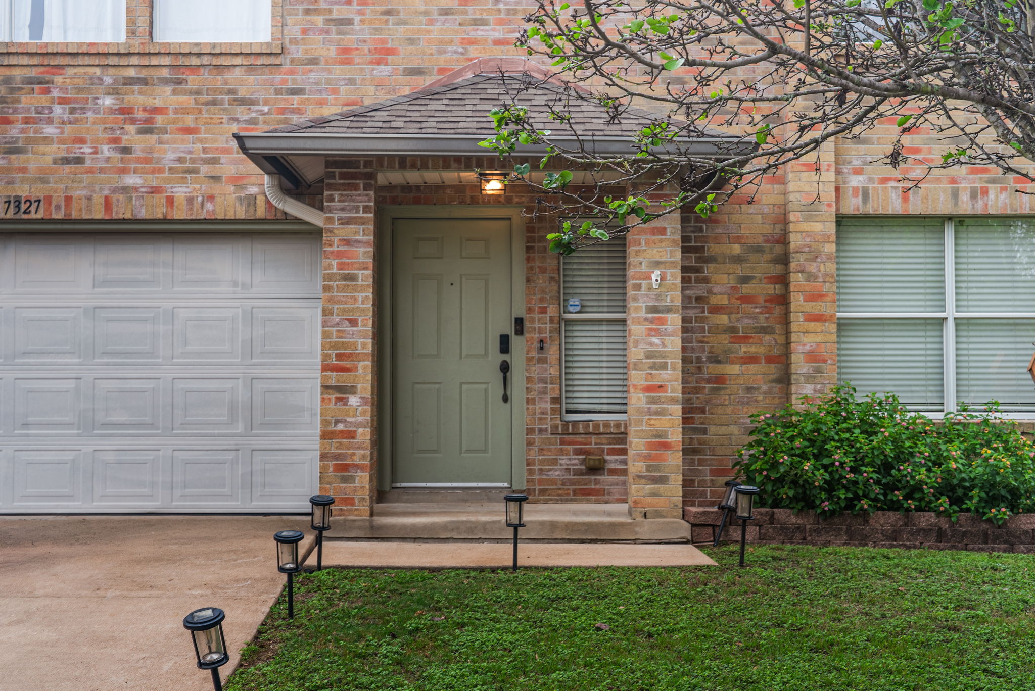 7327 Pusch Ridge Loop, Austin, TX 78749 — photo 2