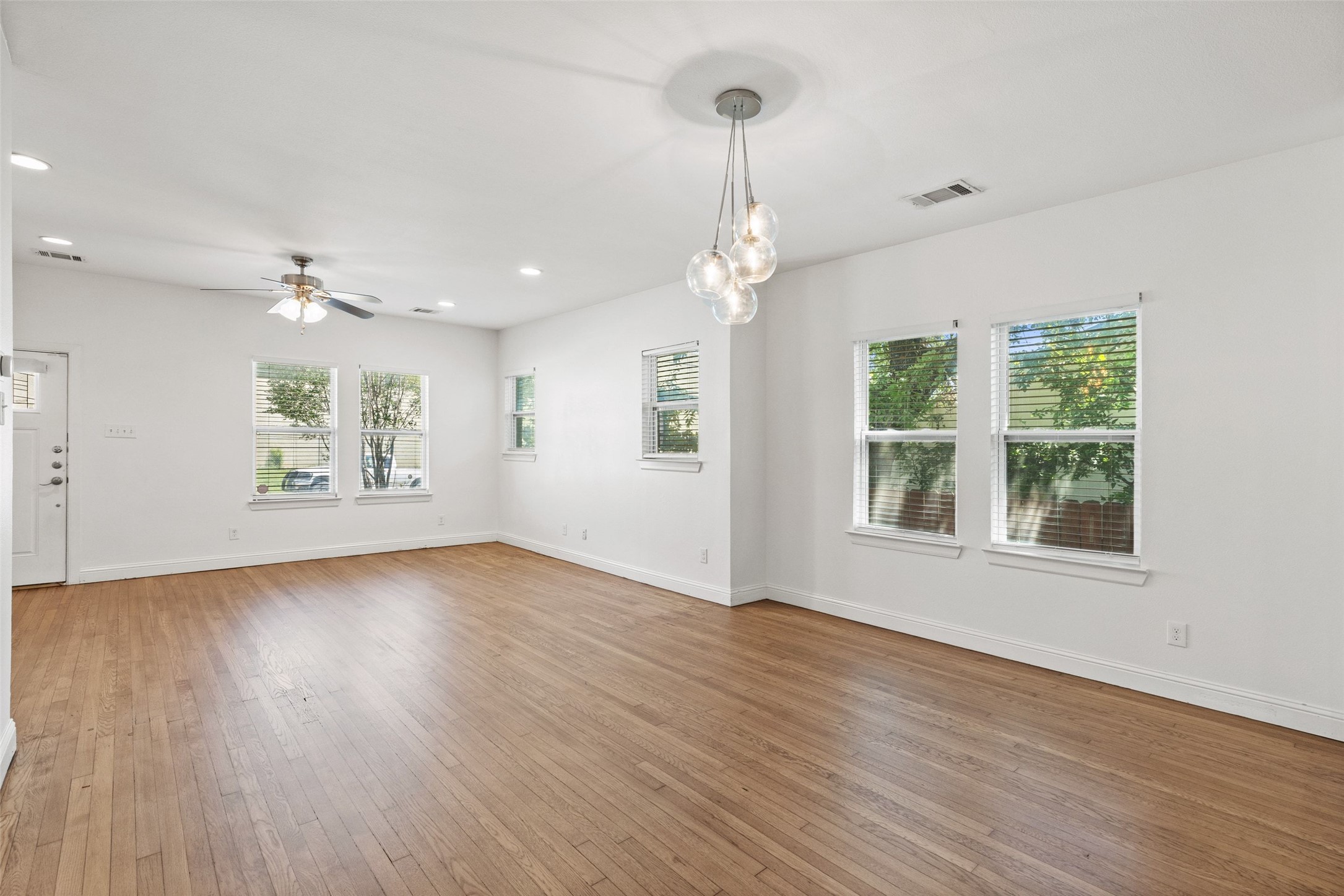 3203 E 18th Street, Austin, TX 78721 — photo 3