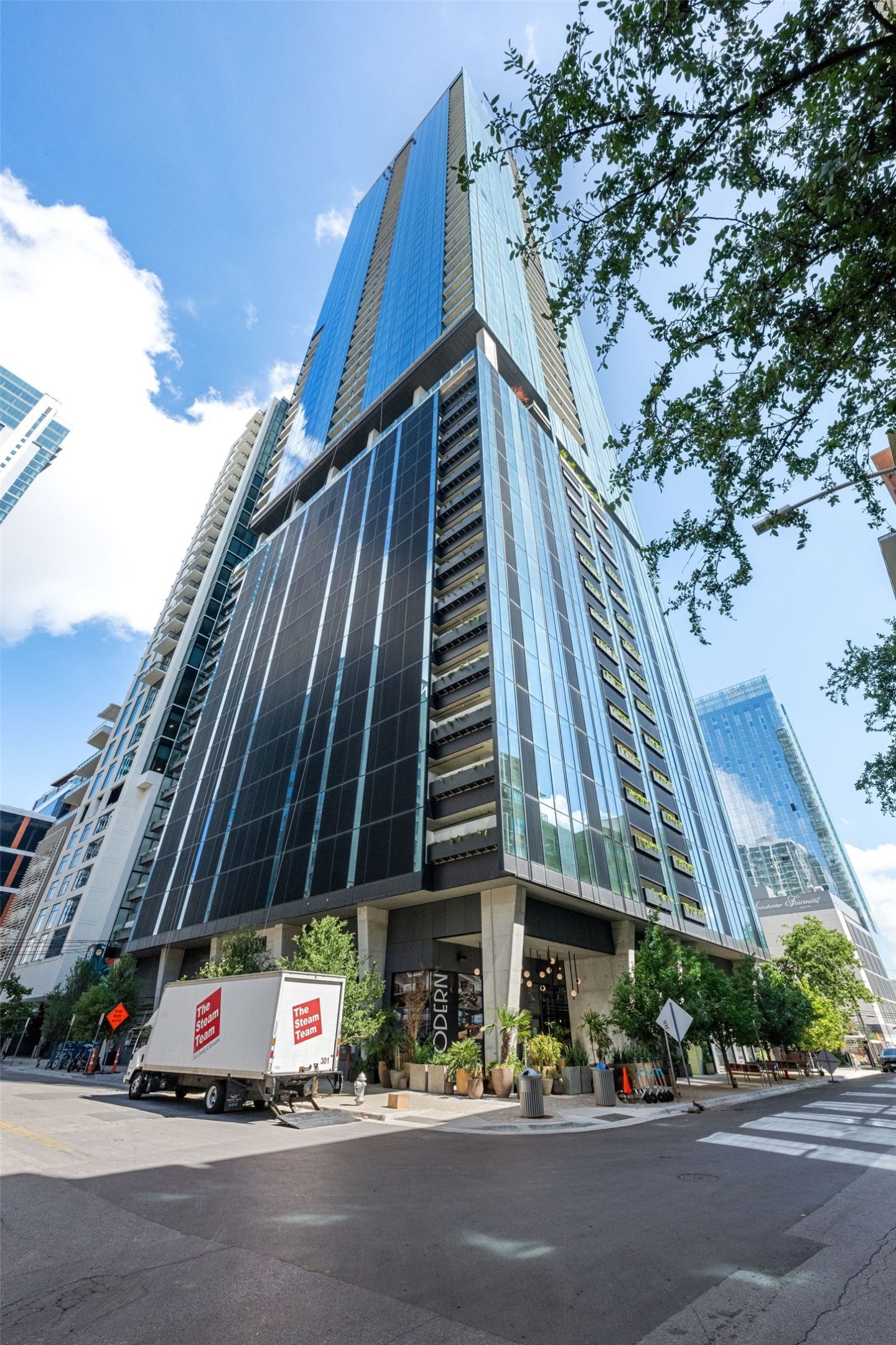 610 Davis St Unit 3805 — photo