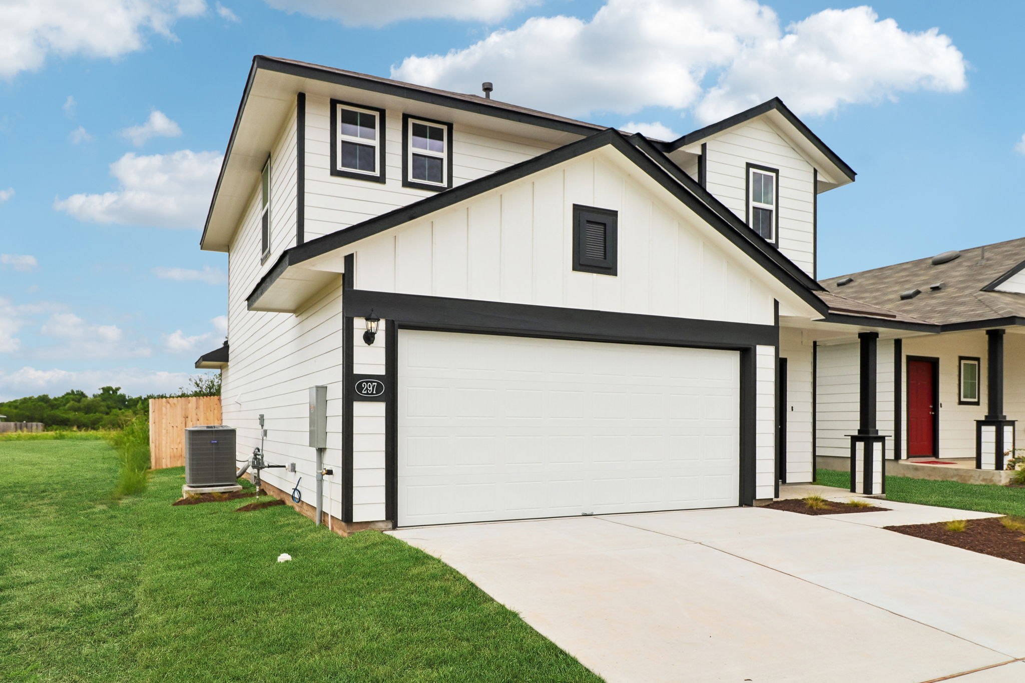297 Haywood Mnr — photo
