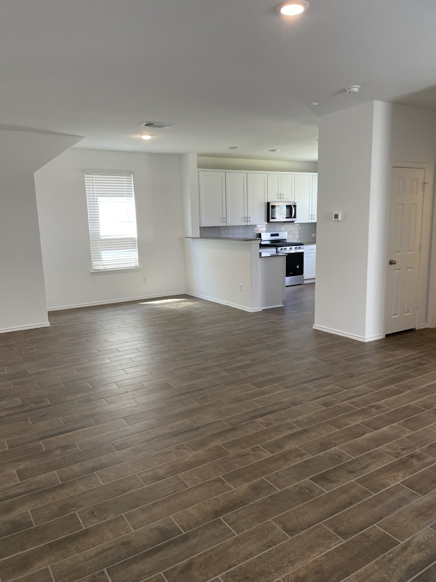 448 Pickrell Loop, Liberty Hill, TX 78642 — photo 3