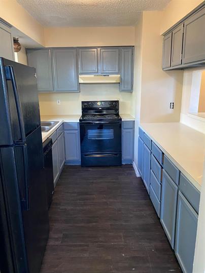 139 Elm Dr 106 — photo