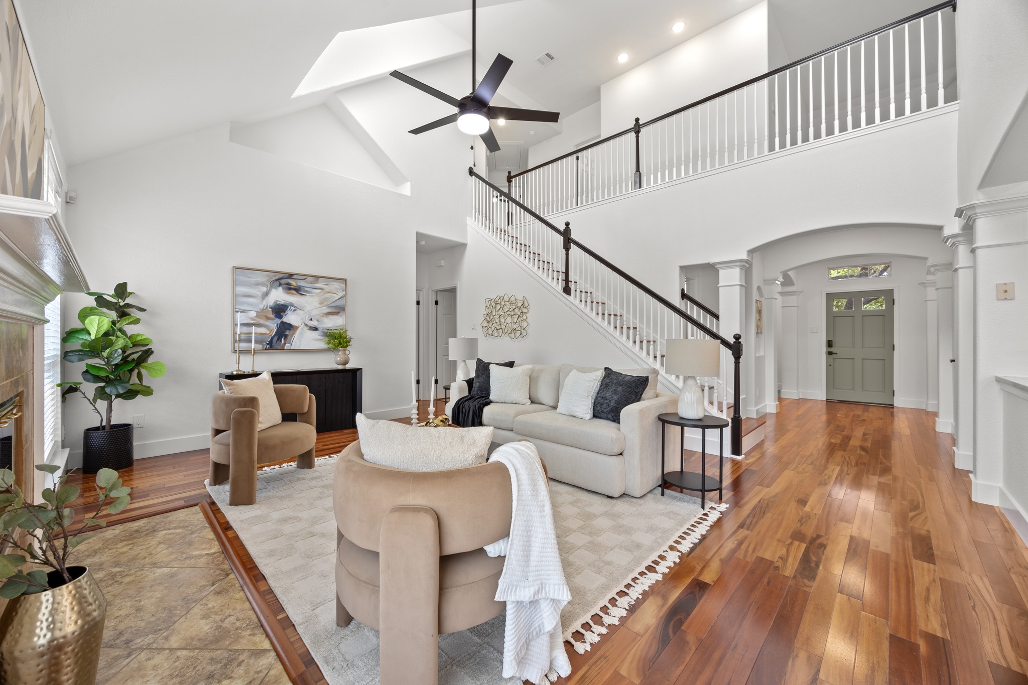 1245 Lacey Oak Loop — photo