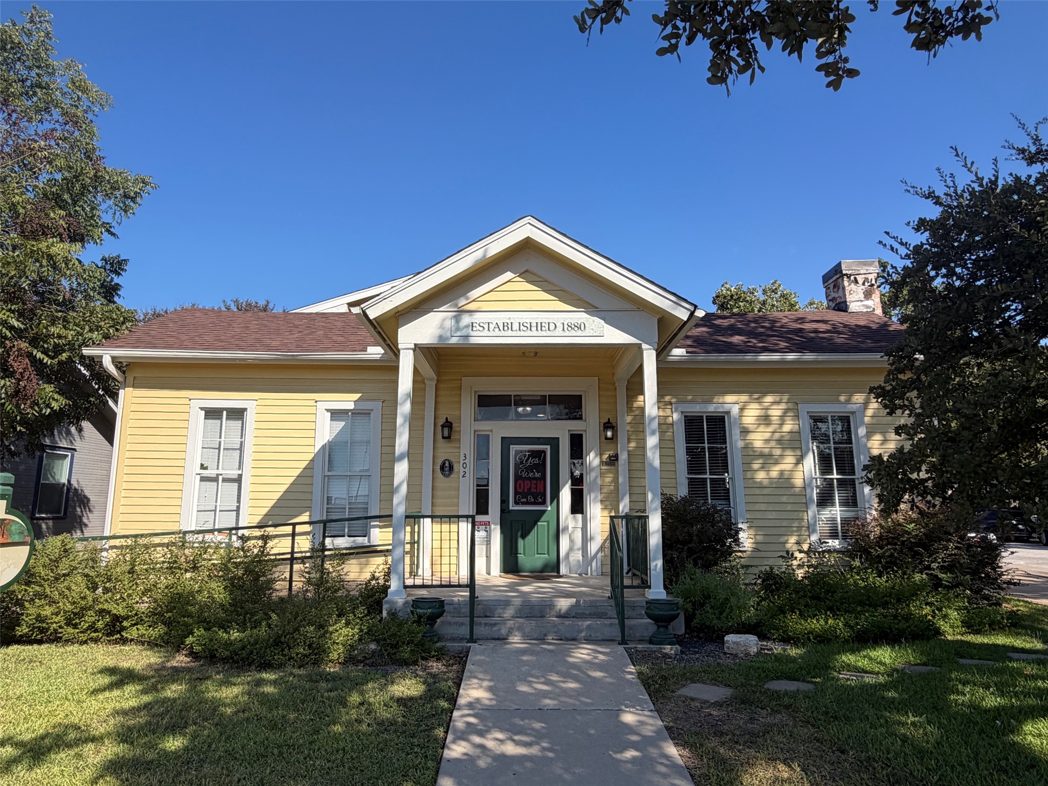 302 W Main St Unit 103 — photo
