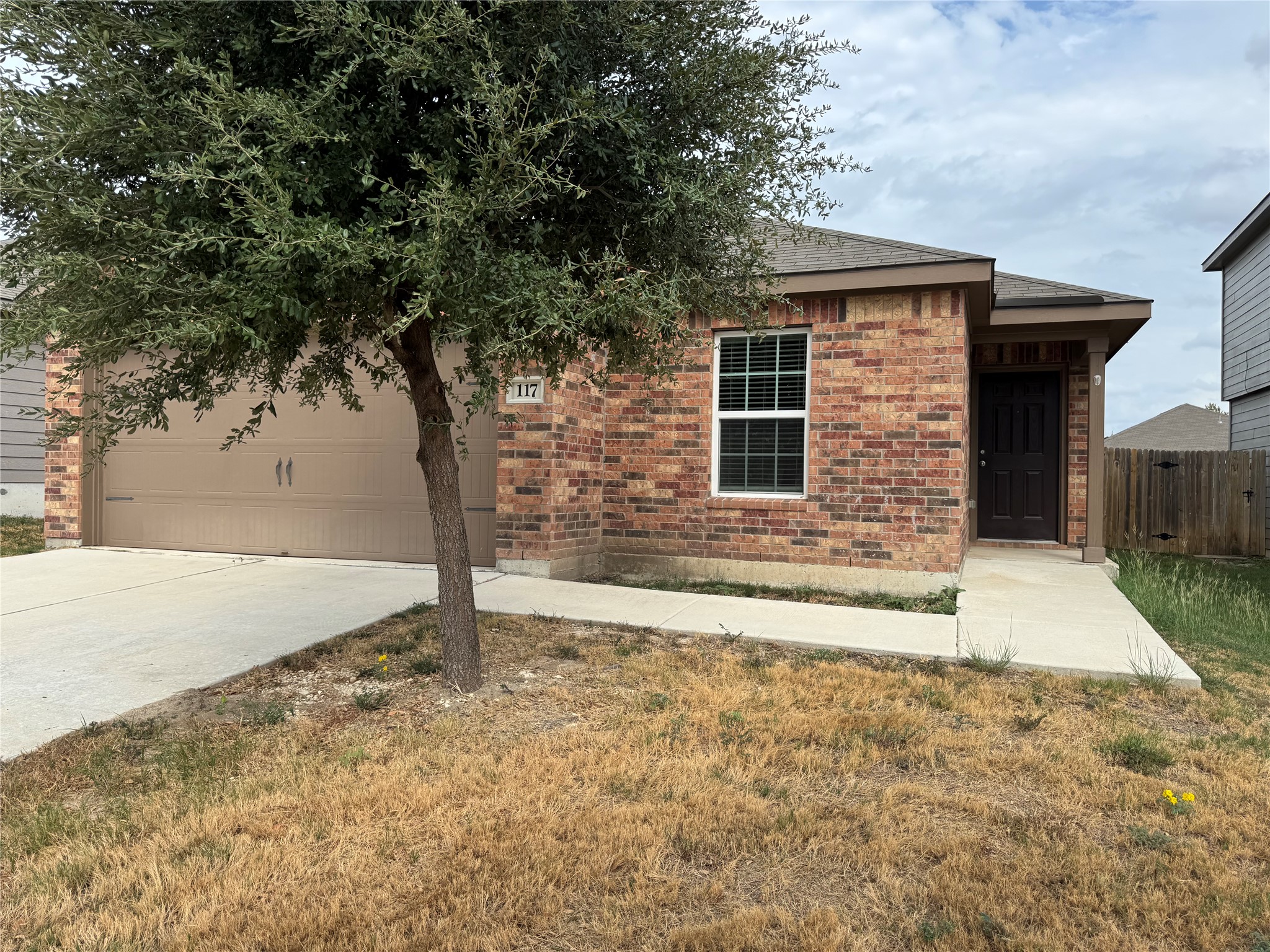 117 Allington Cir — photo