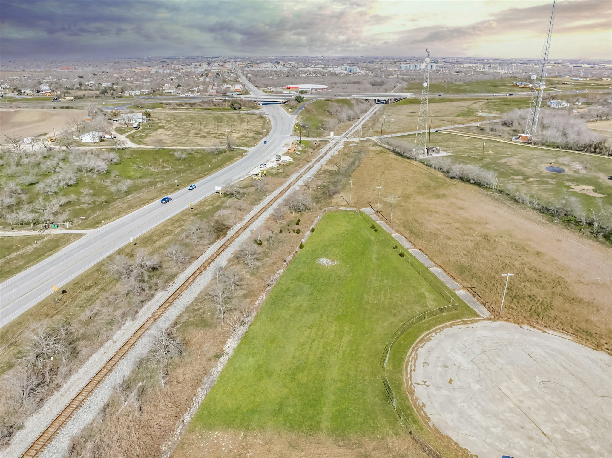 1801 Industrial Dr — photo