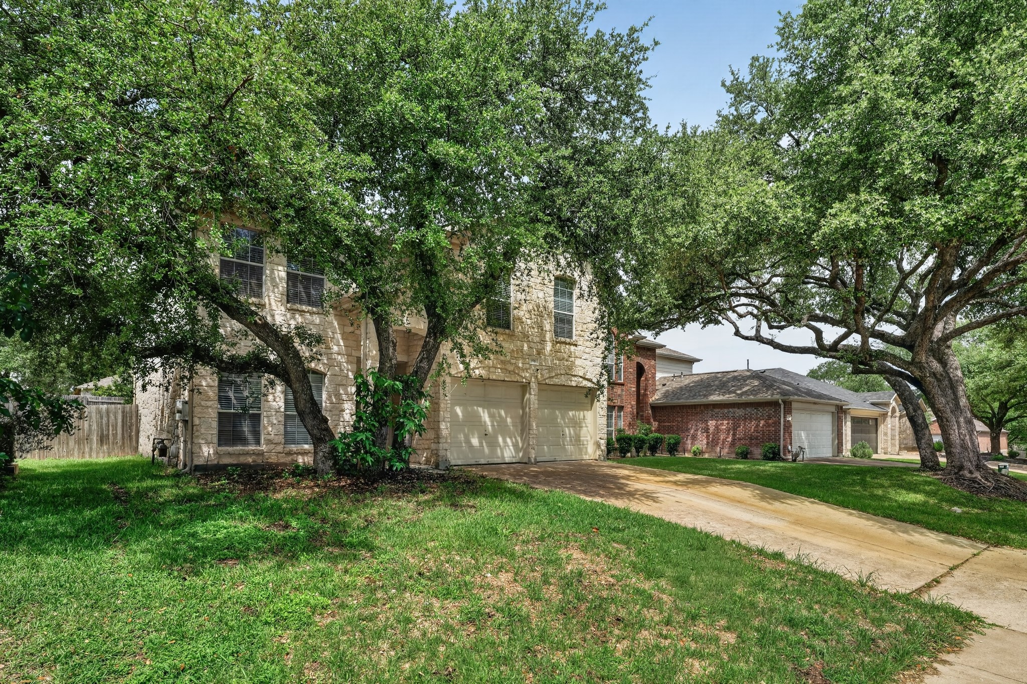 816 Rusk Road, Round Rock, TX 78665 — photo 2
