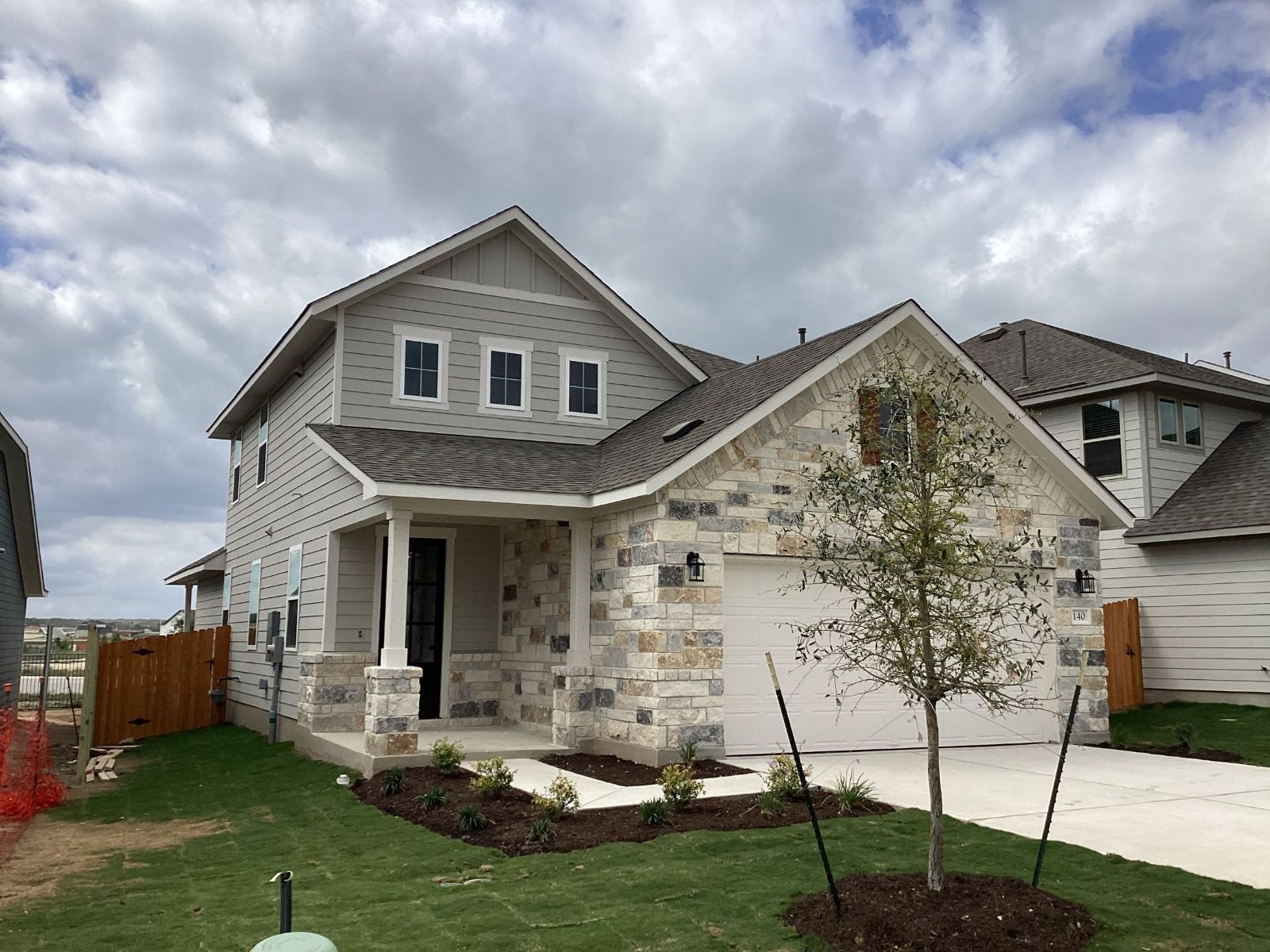 123 Lions Tail CV — photo