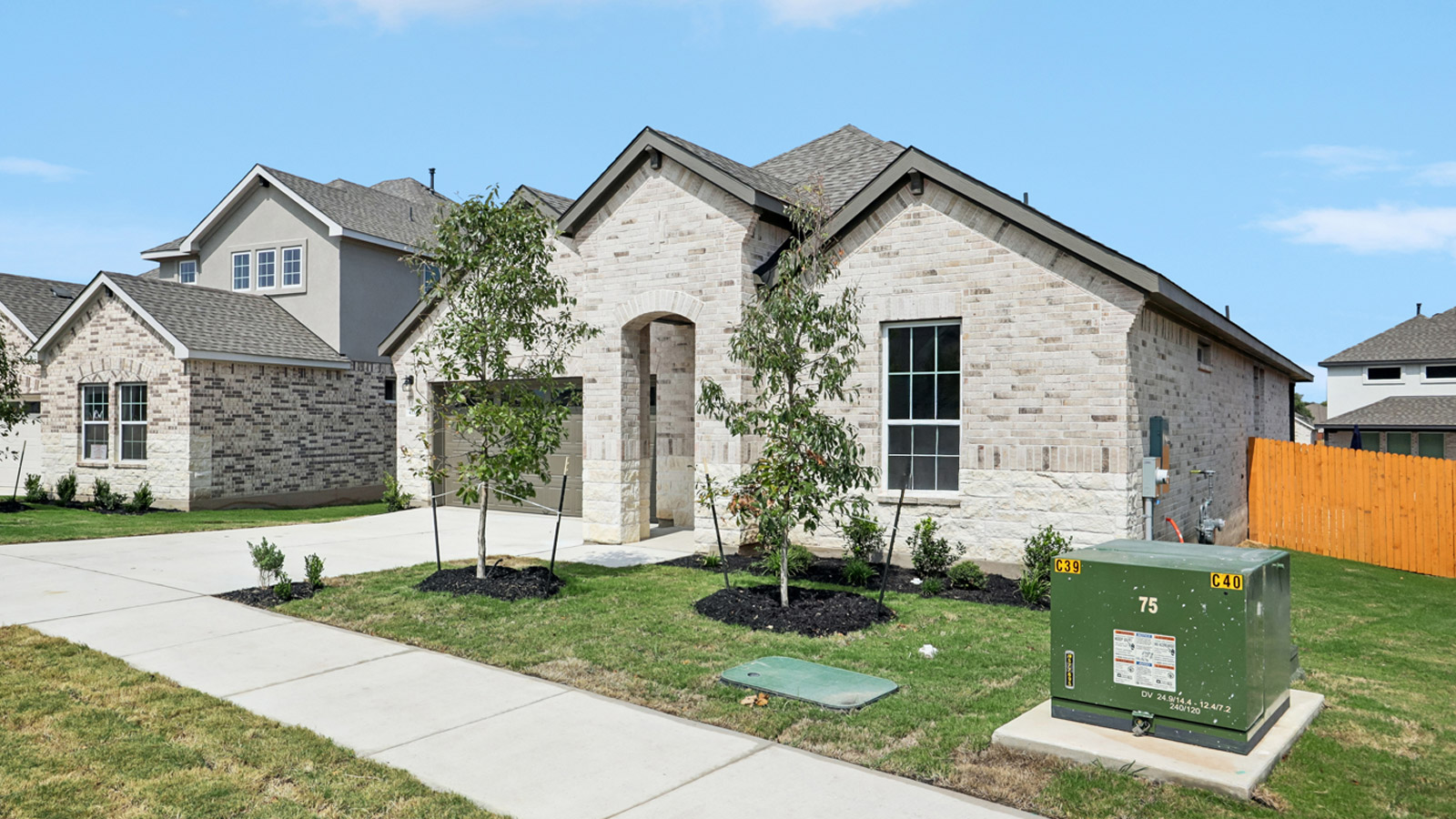 433 Eagle Canyon Drive, Leander, TX 78641 — photo 3