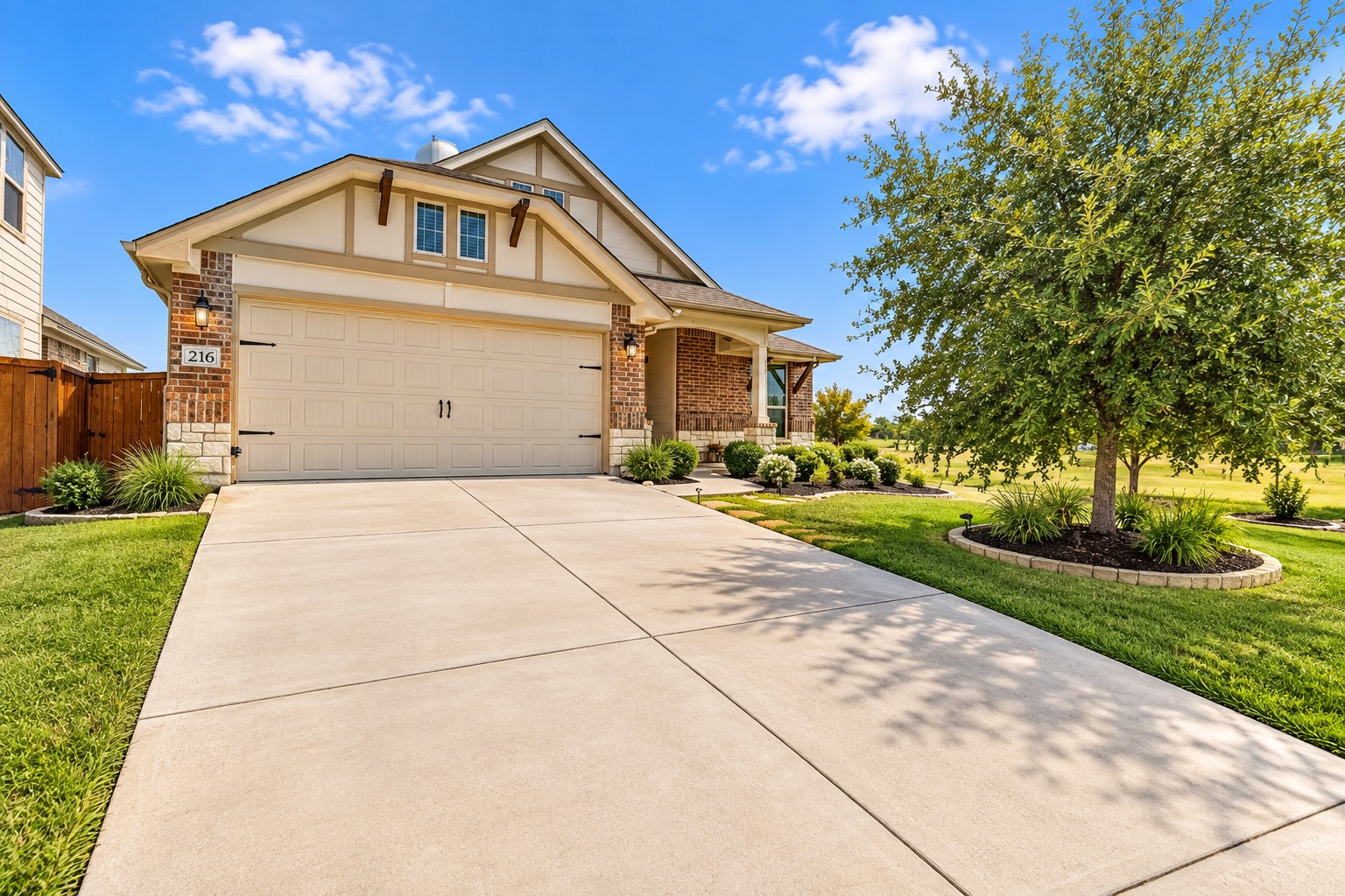216 Spinnaker Loop — photo