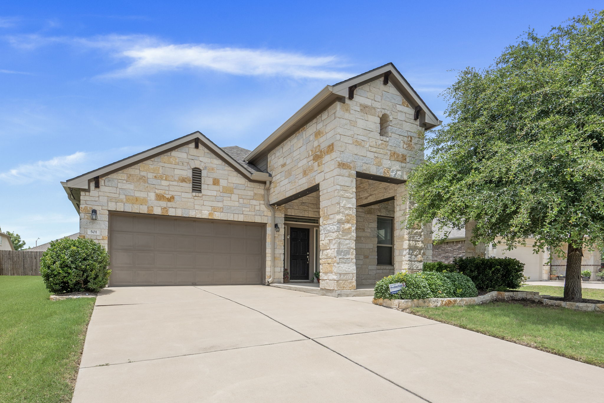 501 Buttermilk Ln — photo