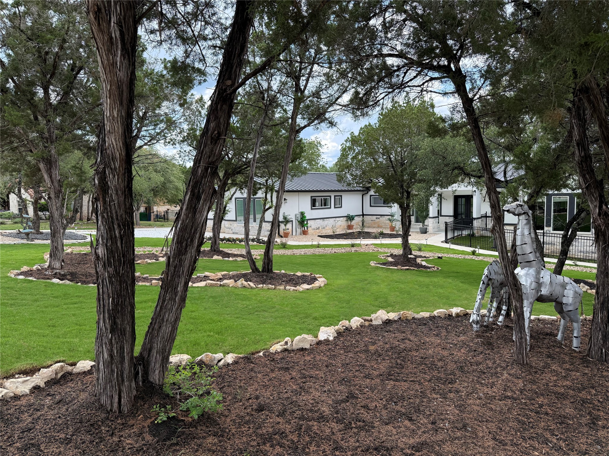 7605 Lantern View Dr — photo