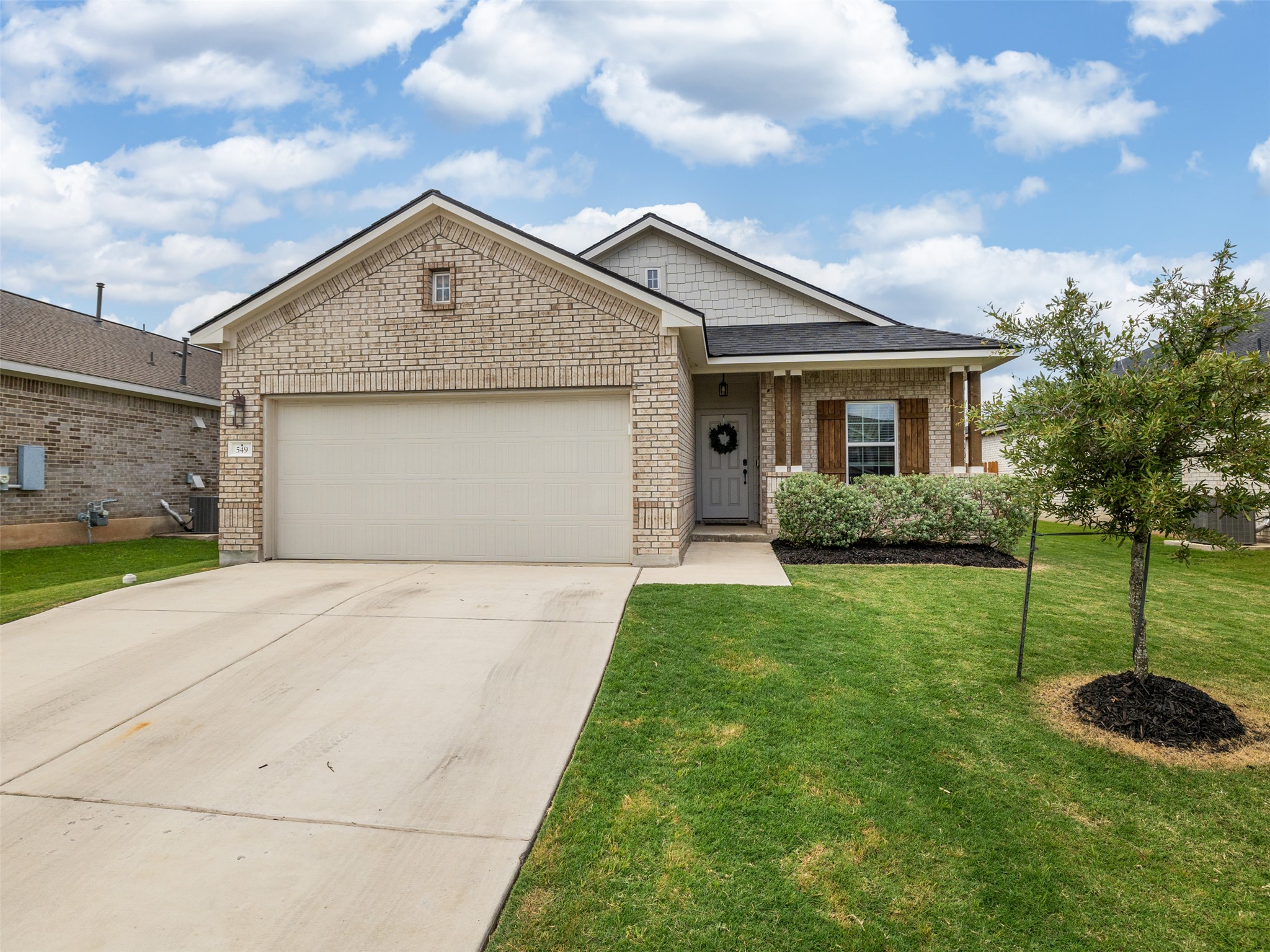 549 Warlander Way — photo