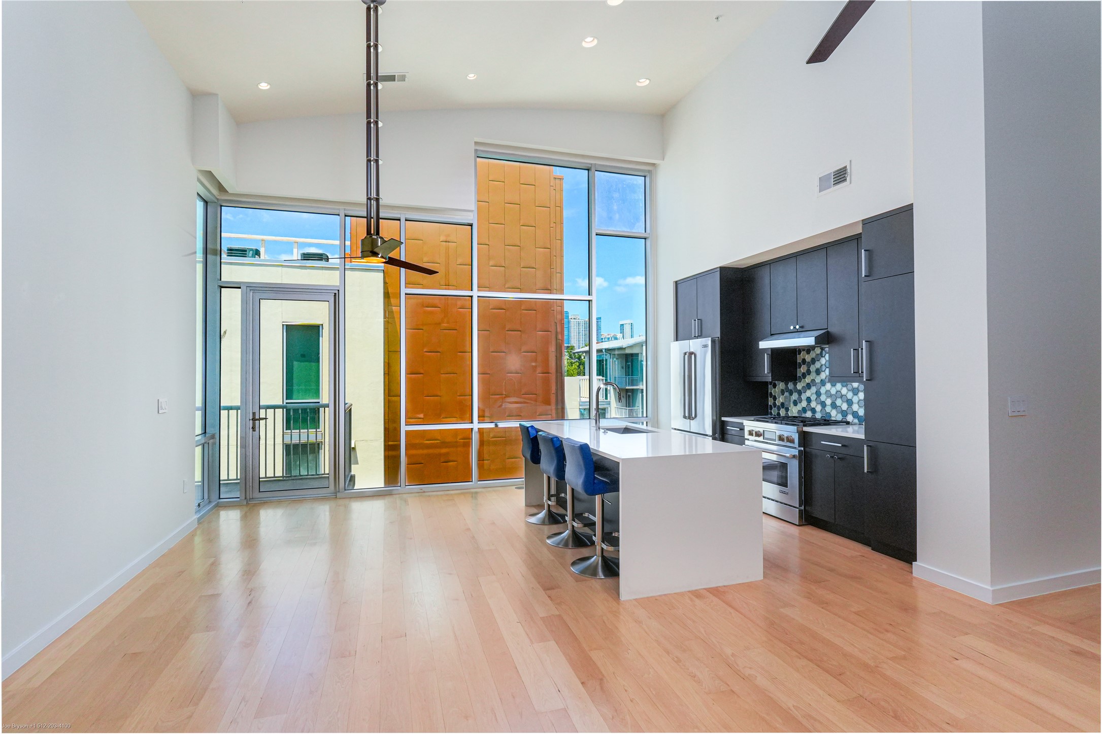 1600 Barton Springs Rd 5601 — photo