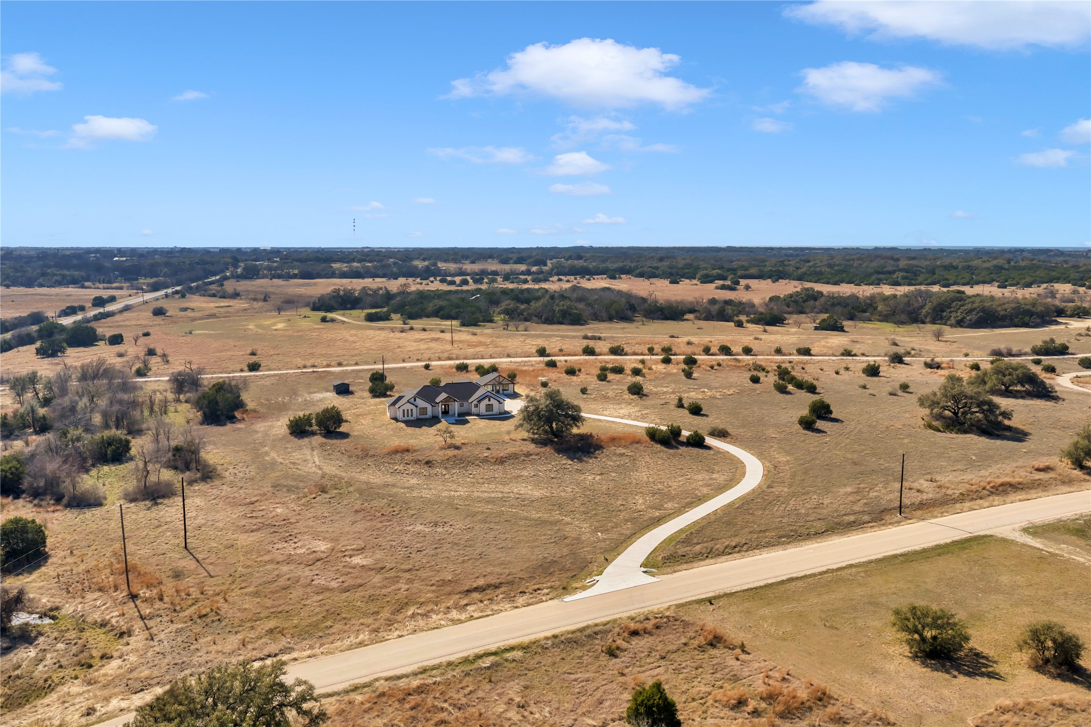 138 Cloudwood Ranch Road, Briggs, TX 78608 — photo 2