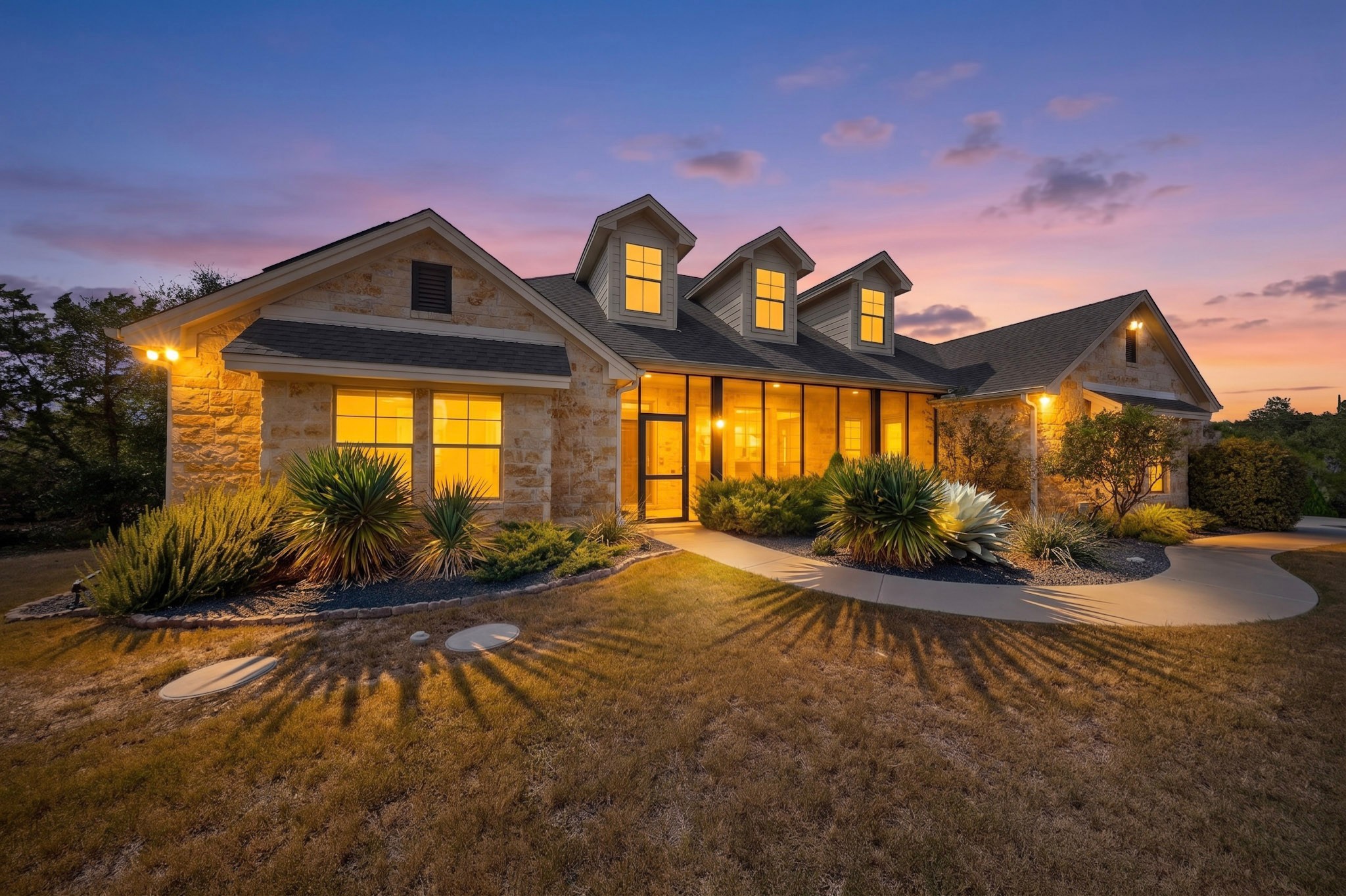 302 High Plains Dr — photo