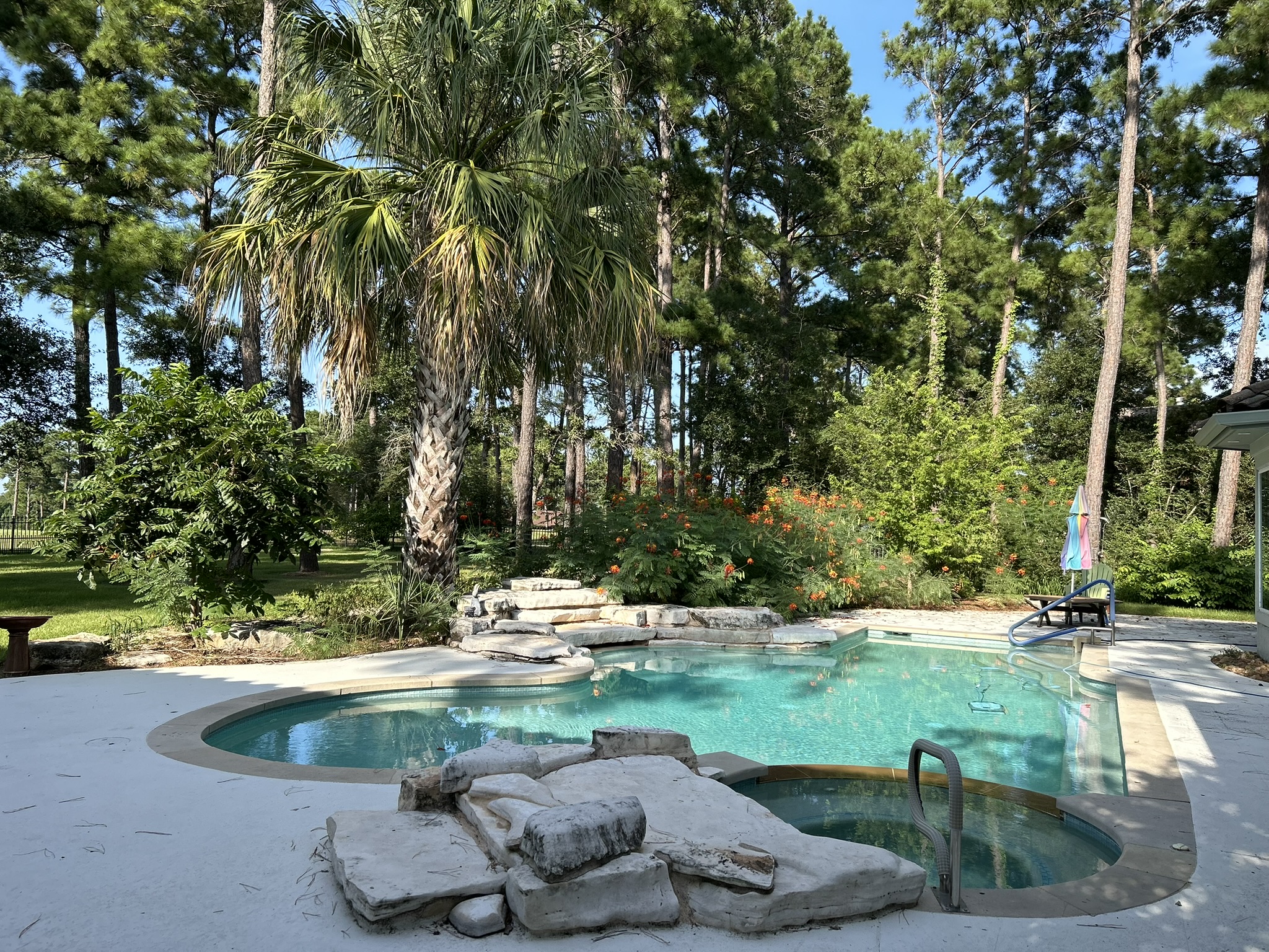 110 Pine Ct — photo