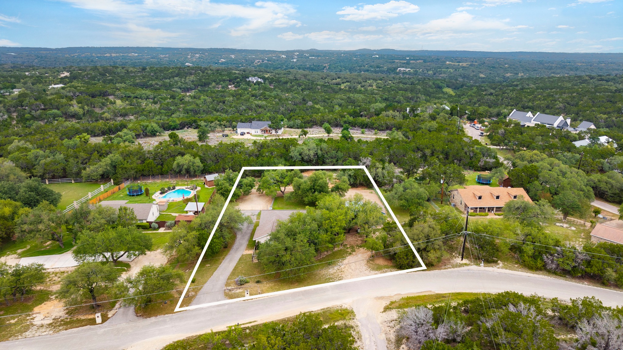 2110 Spring Valley Dr — photo
