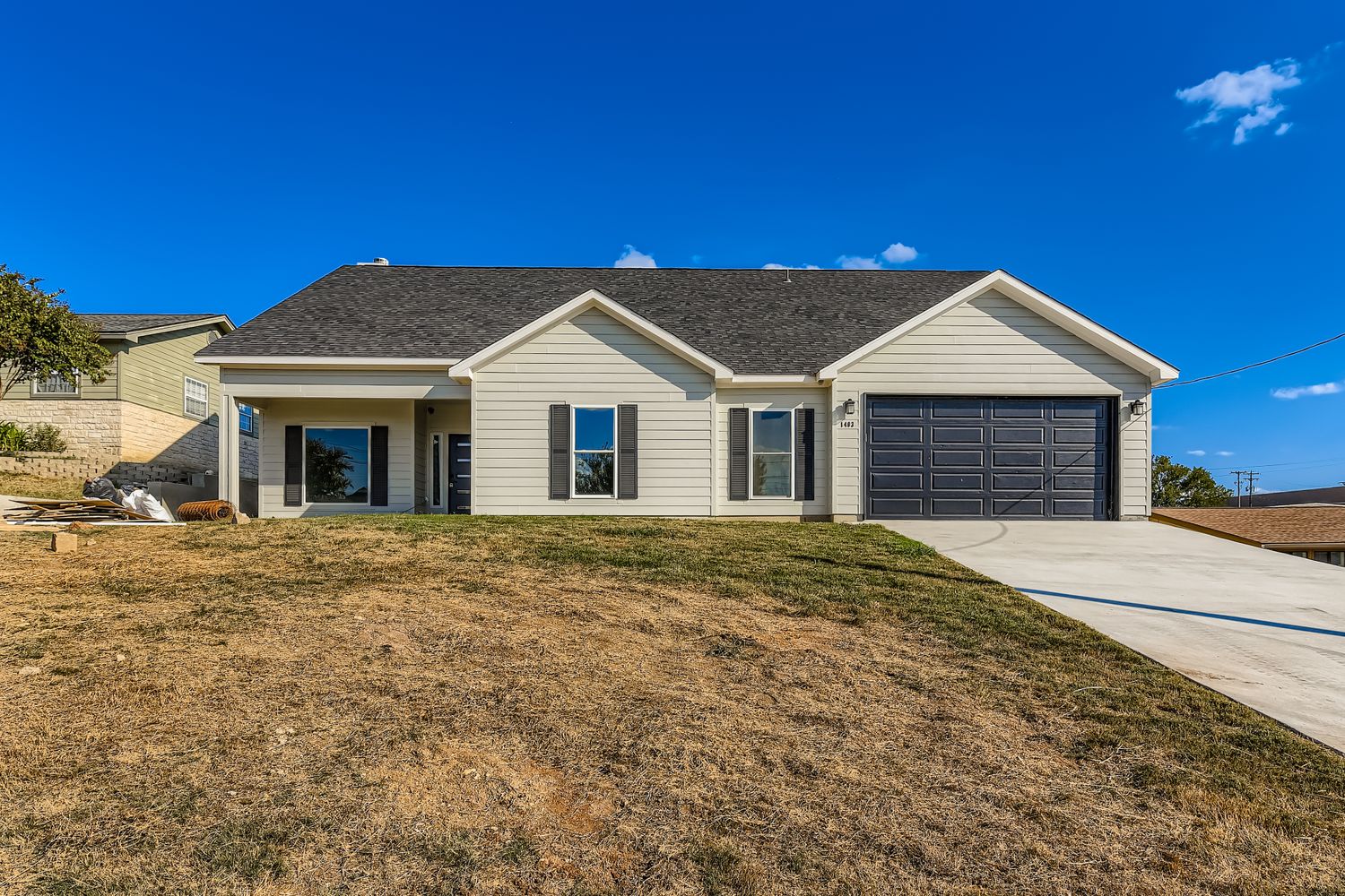 1403 Sunset Dr — photo