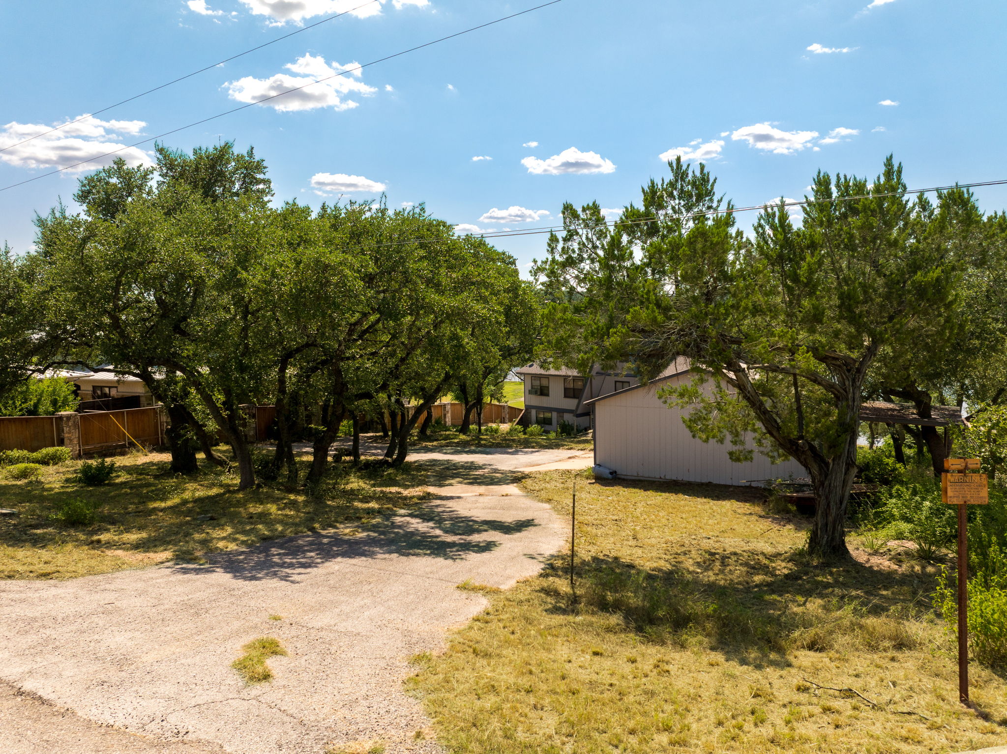 19625 Lakehurst Loop — photo