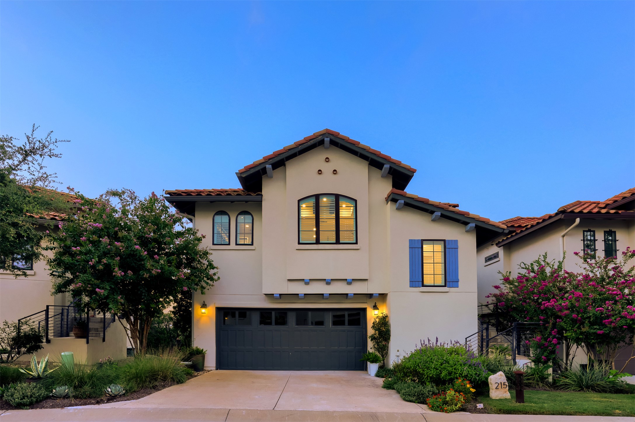 215 Honey Creek Ct — photo