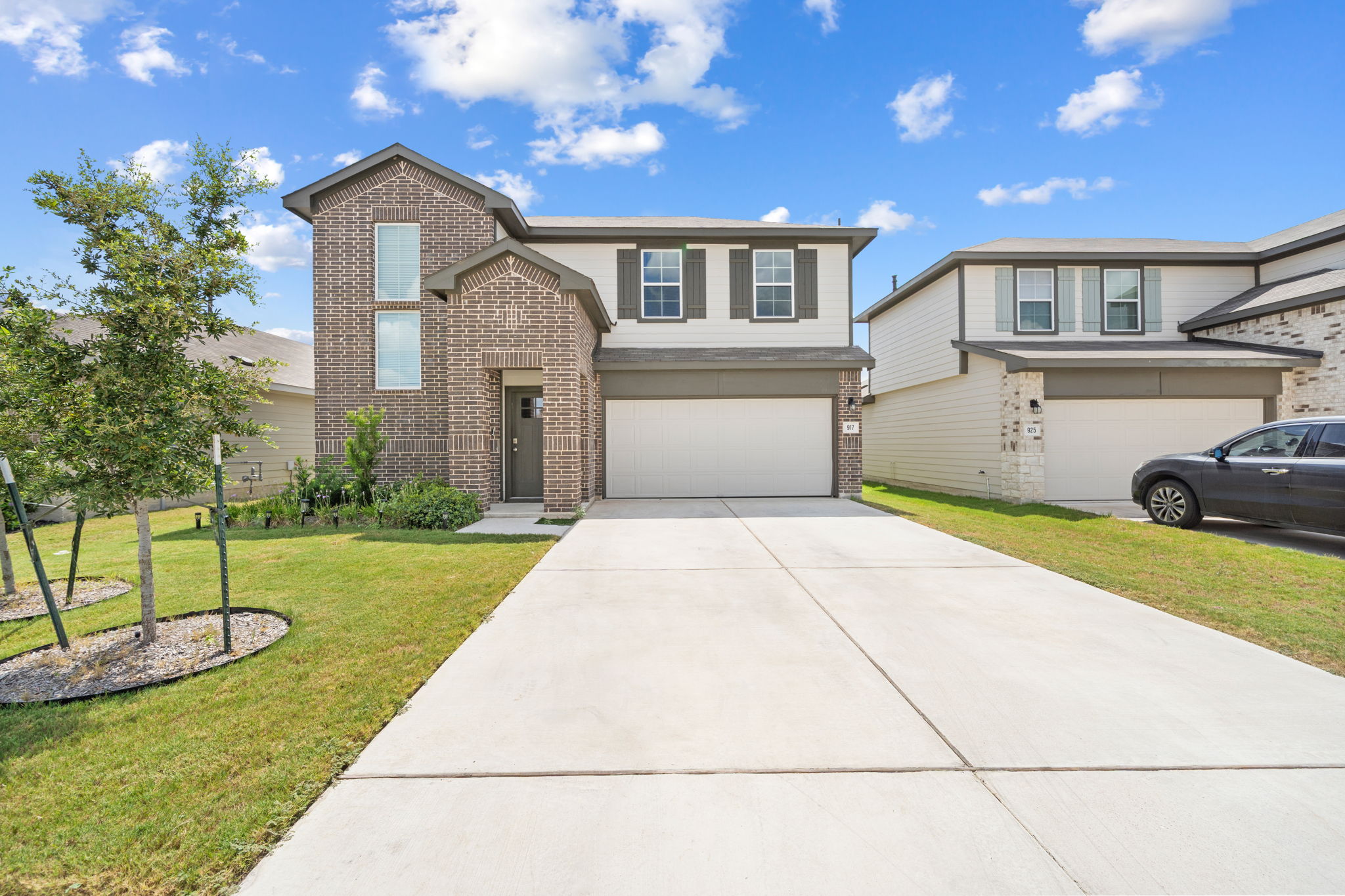 917 Lake Sweetwater Ln — photo