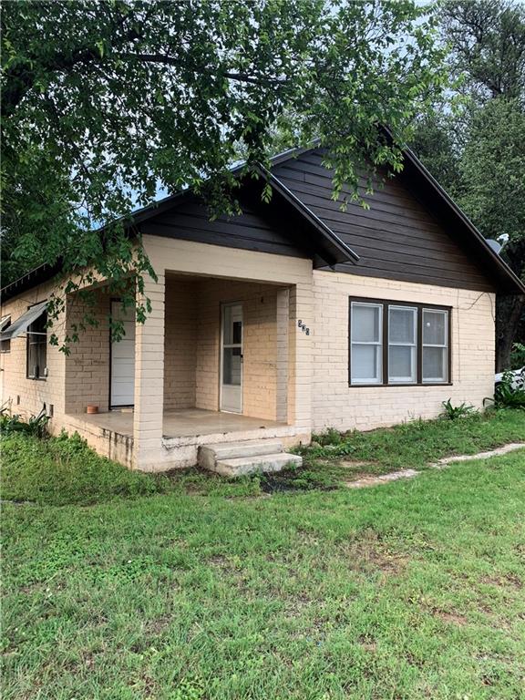 530 Bryan Ave — photo