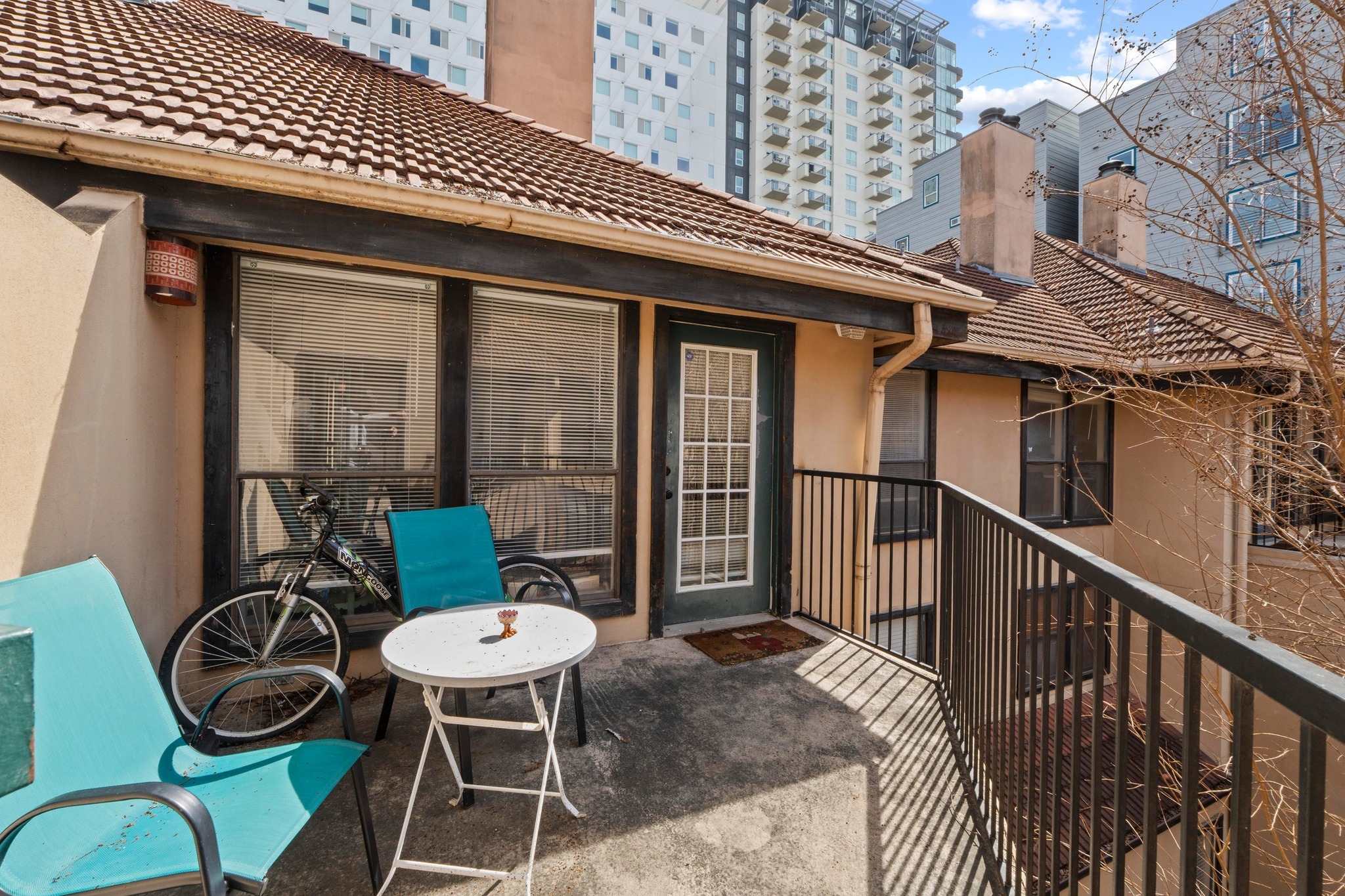 2110 Rio Grande St 303 — photo