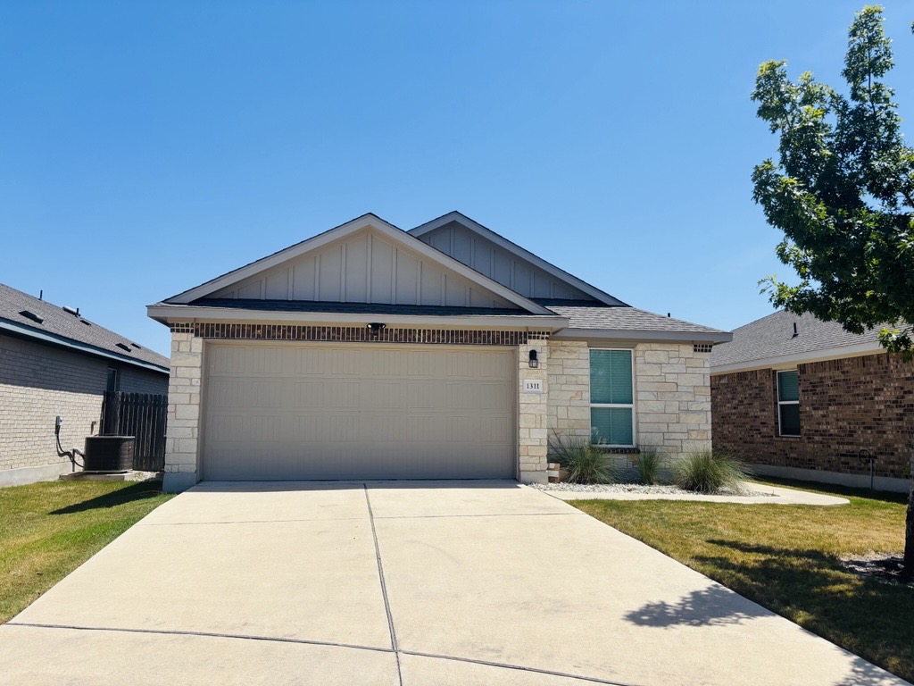 1311 Henry David Dr — photo