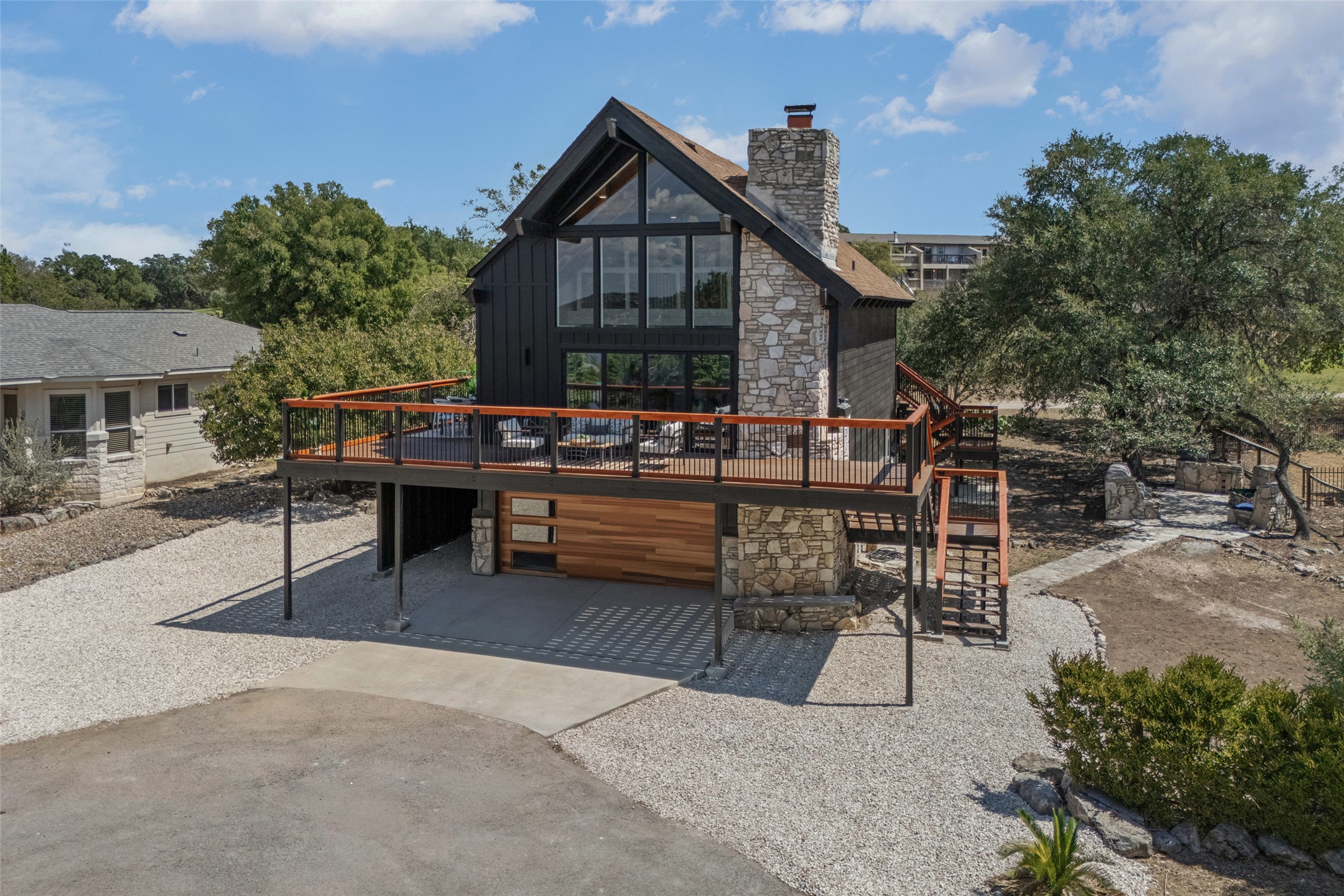 19005 Venture Dr — photo