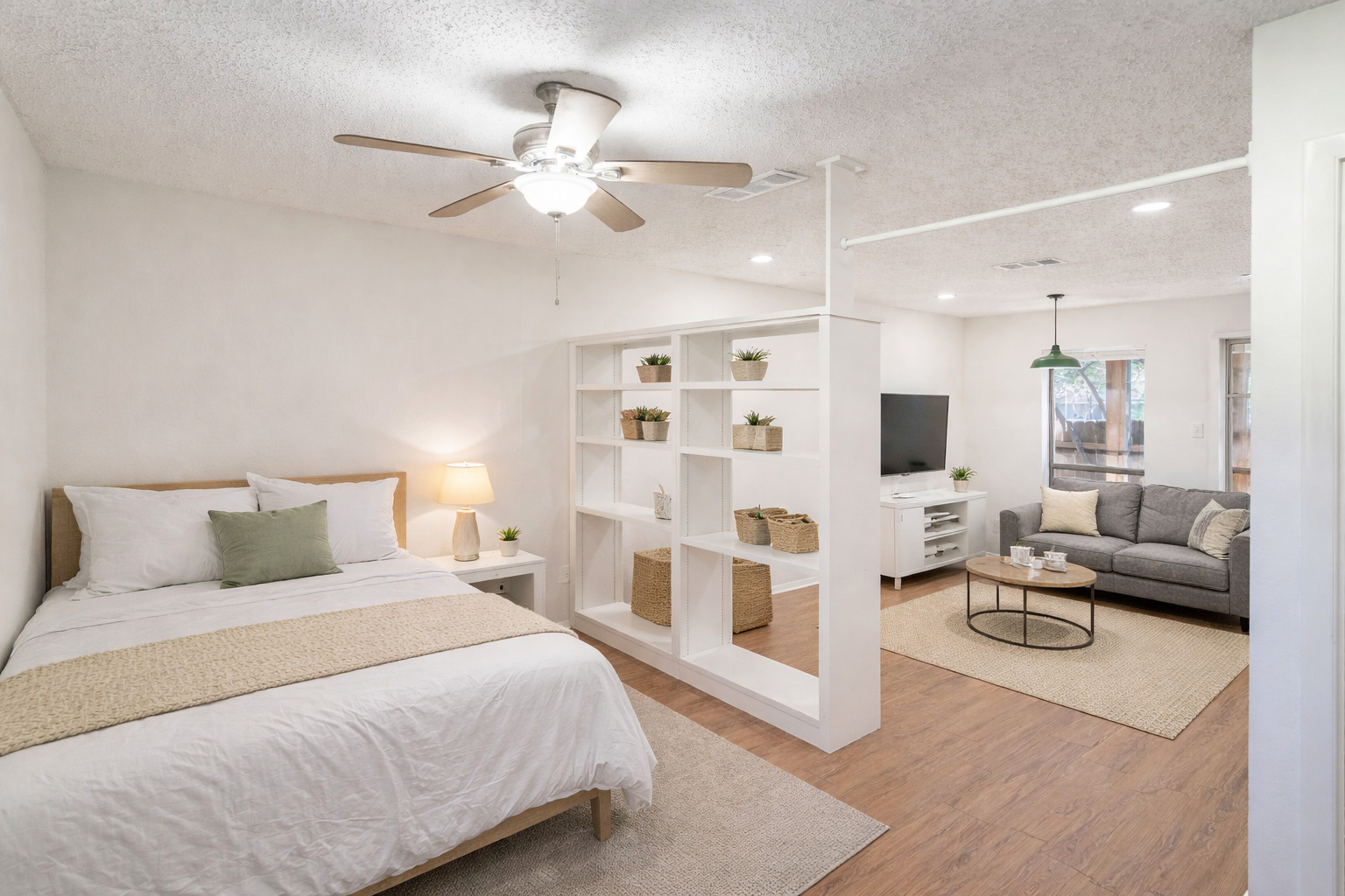 4701 Red River St 102 — photo