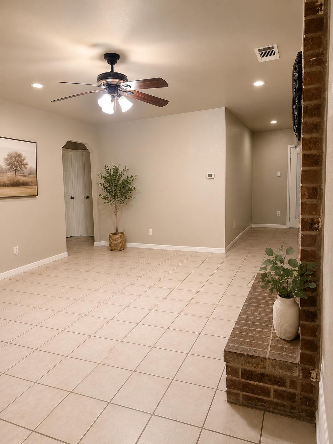 Home in Austin, TX 78724 — photo 2