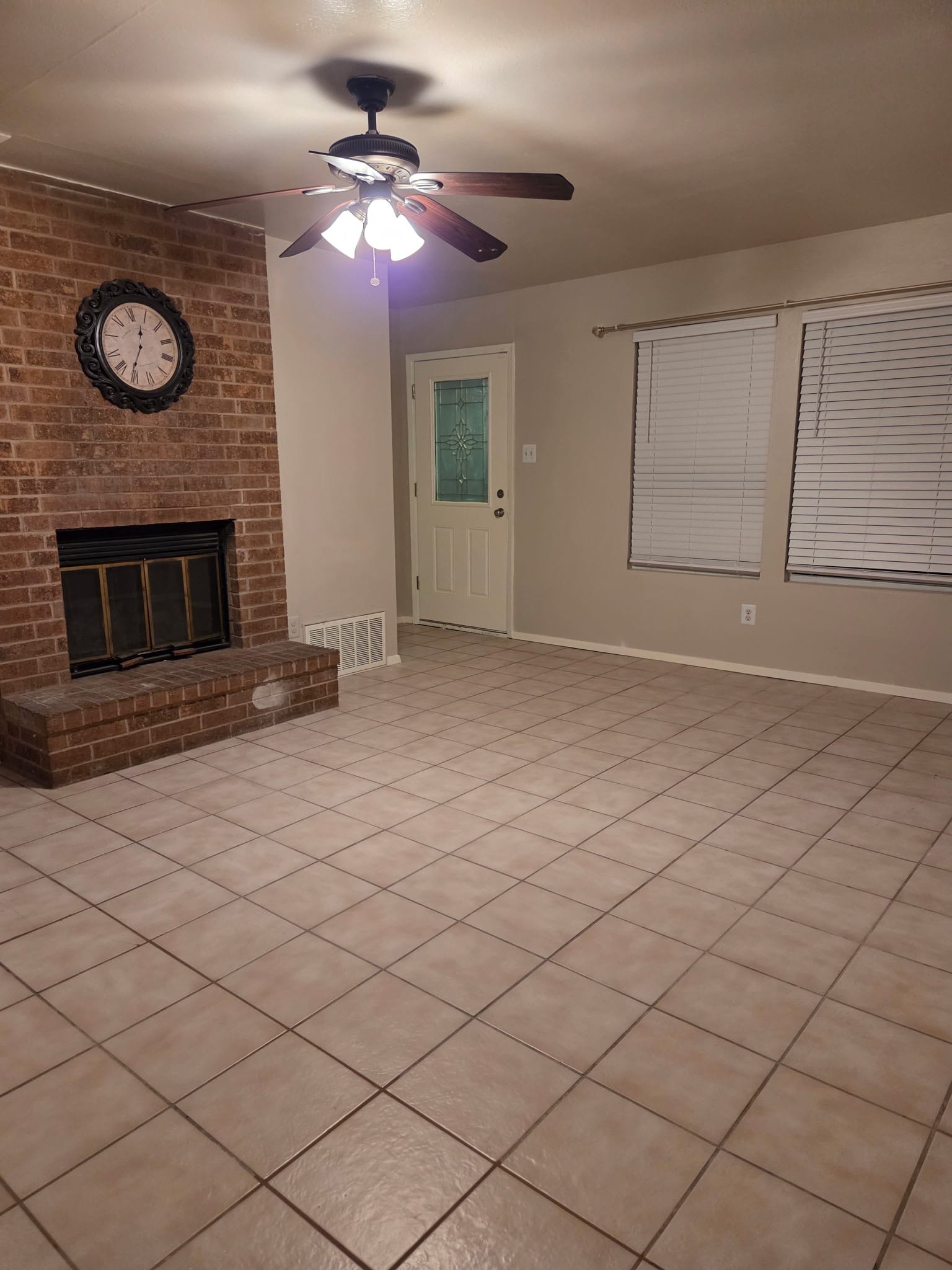 Home in Austin, TX 78724 — photo 3
