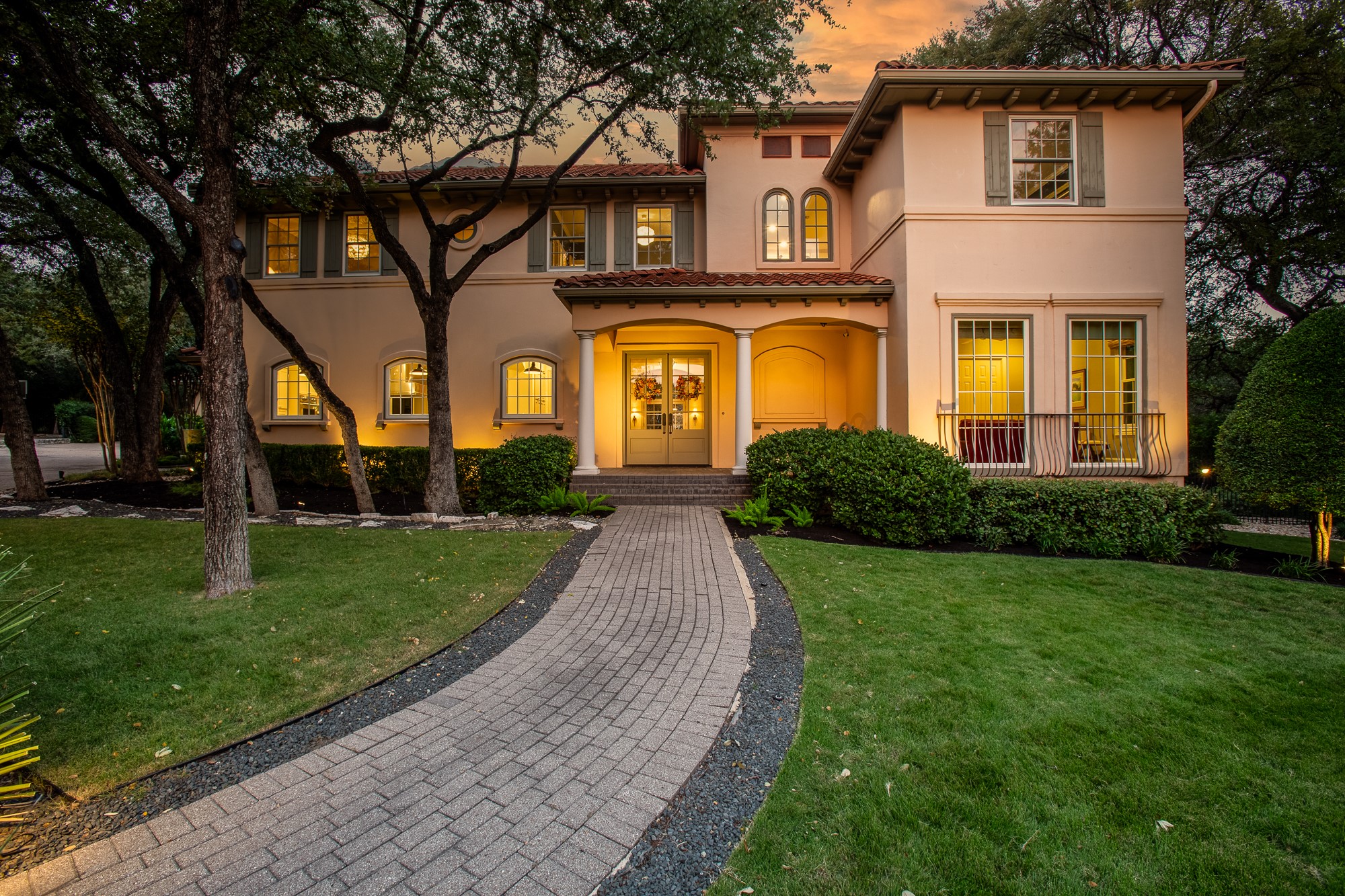 2908 Popano CV — photo