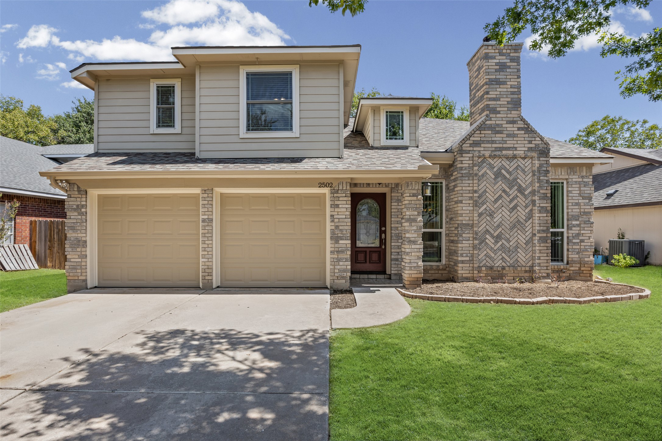 2502 Cynthia Ct — photo