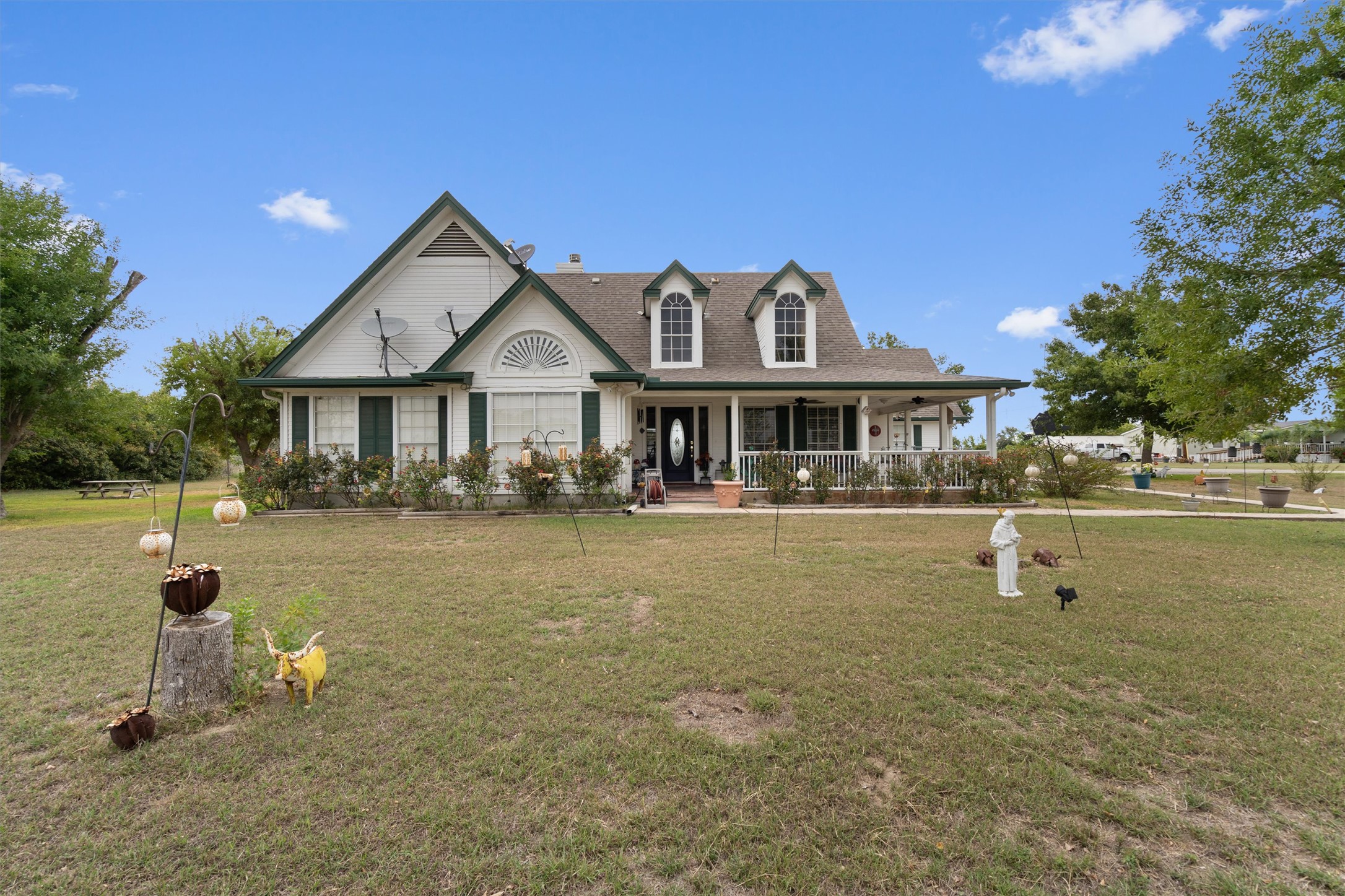 16351 FM 1660 — photo