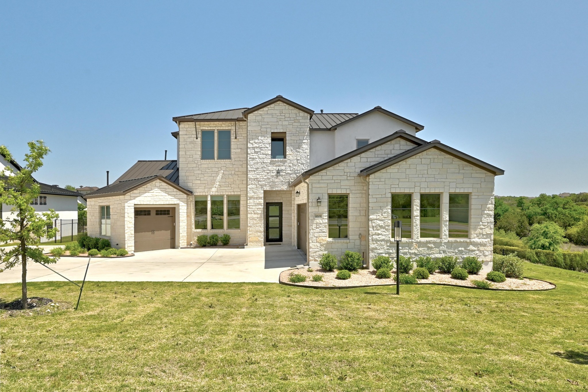 4809 Serene Hills Dr — photo