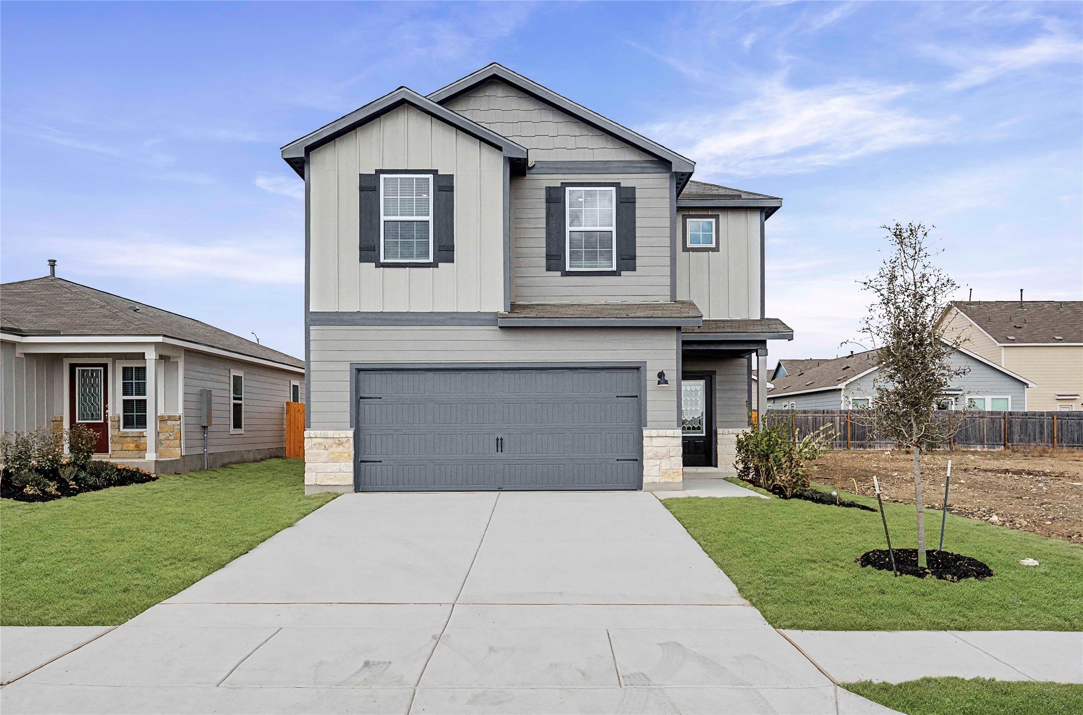 237 Fairlawn Way — photo