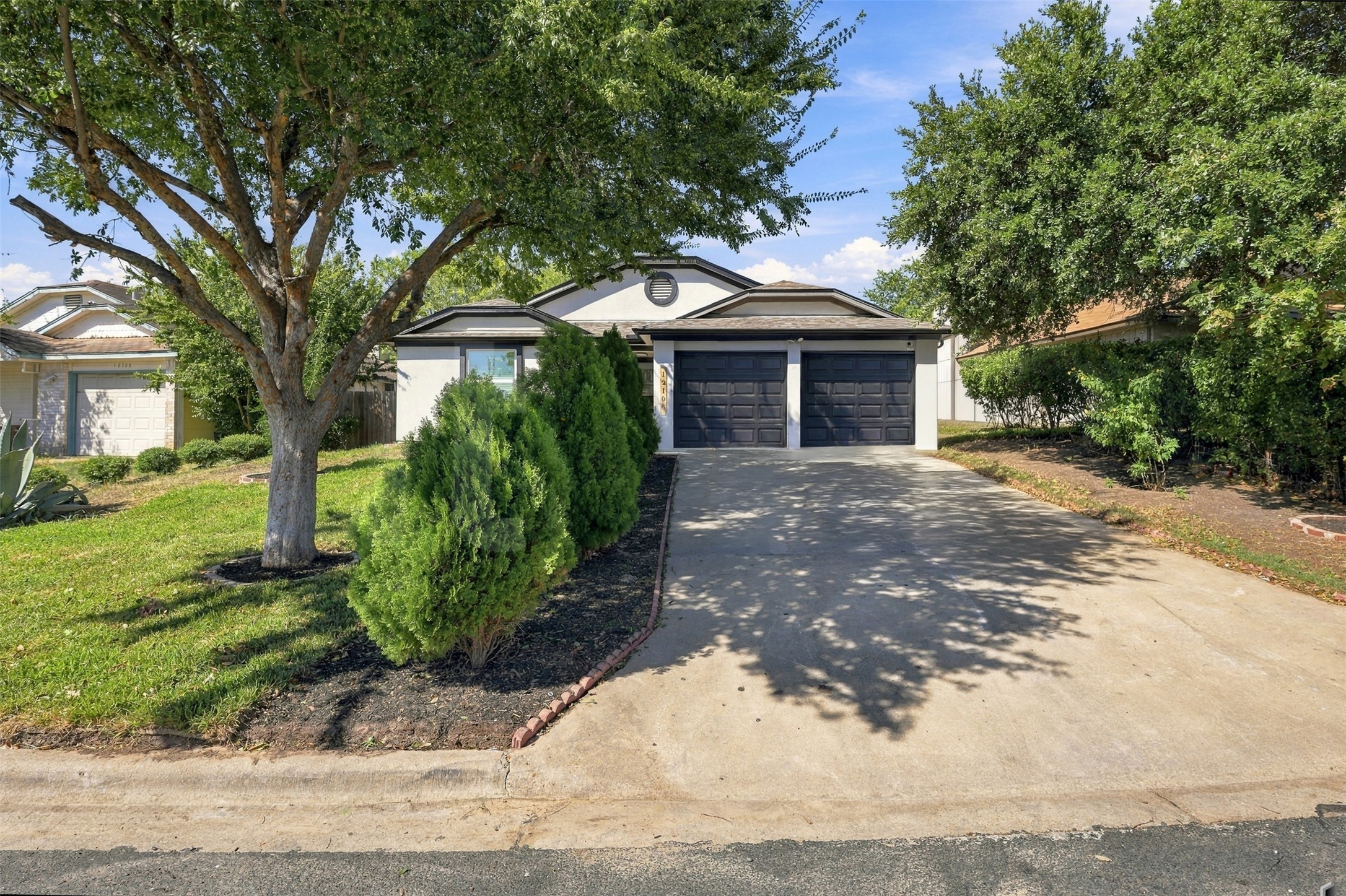 12106 Carnforth Drive, Austin, TX 78753 — photo 2