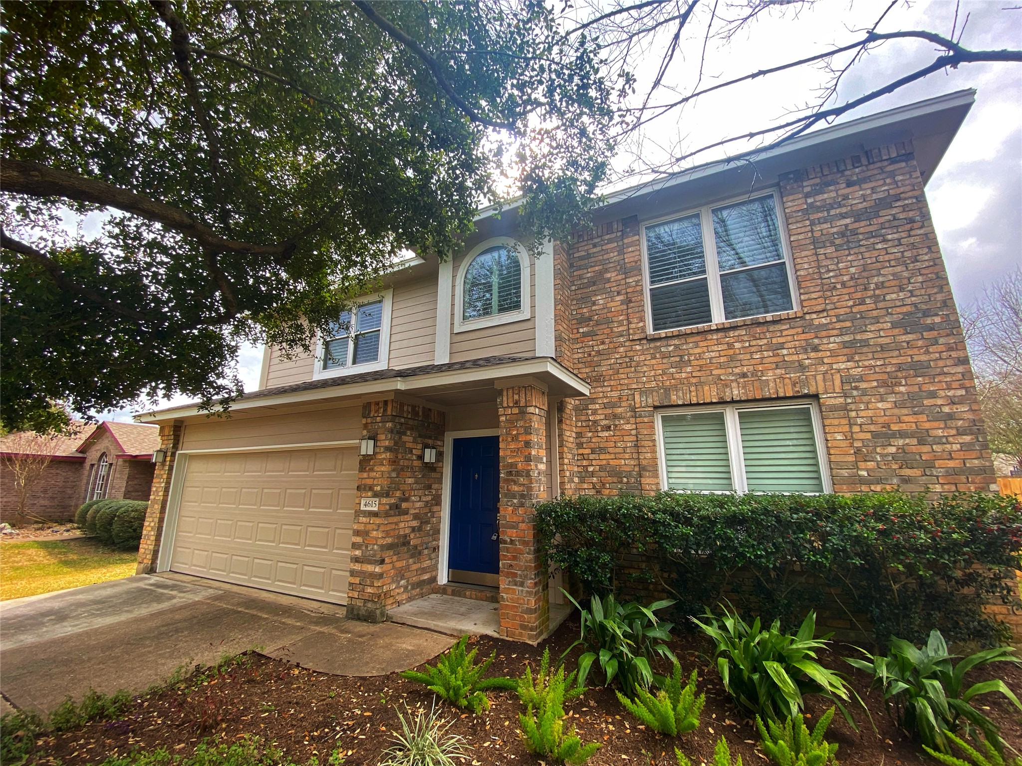 4615 Tello Path — photo