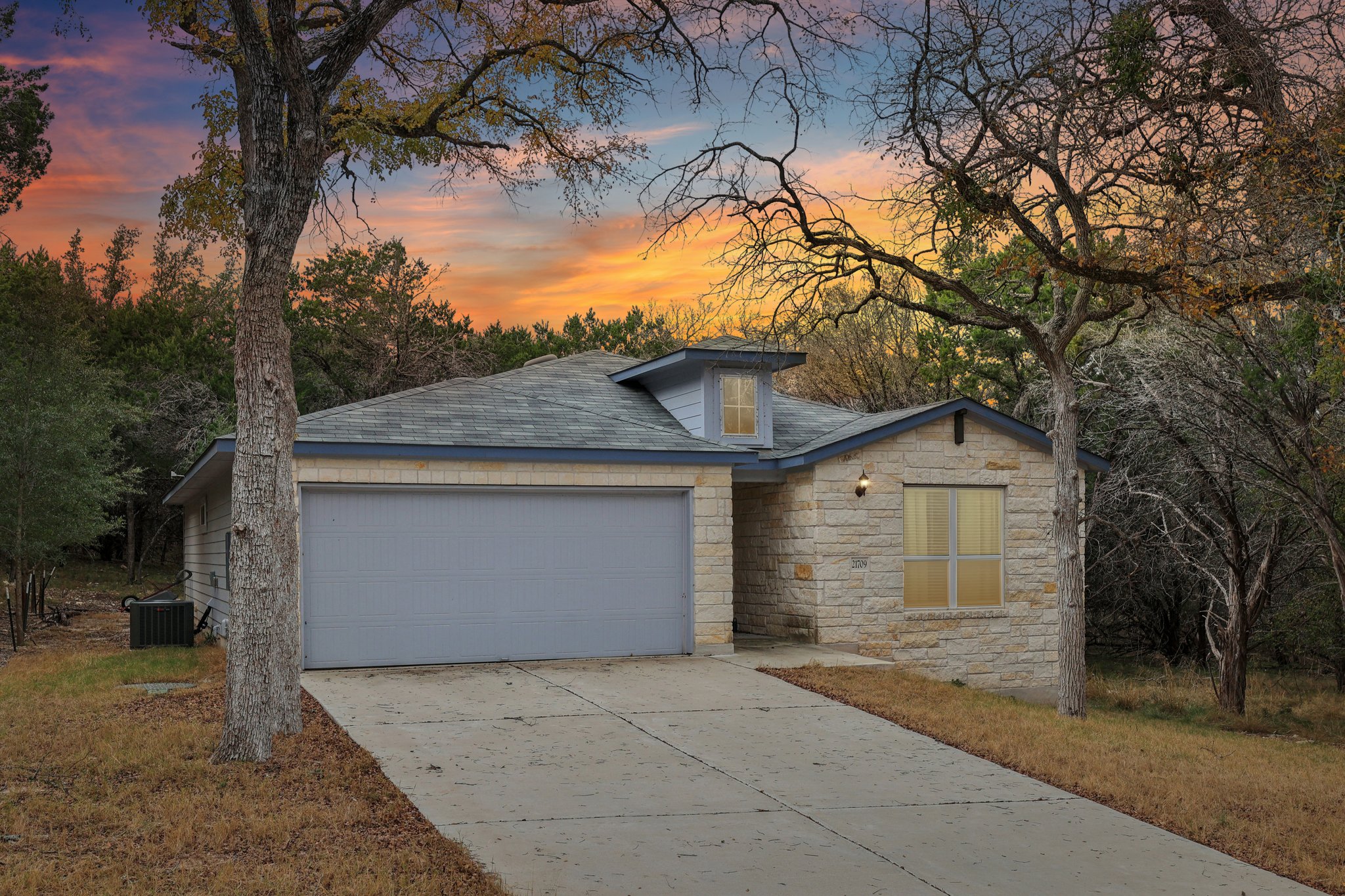21709 Osage Ln — photo
