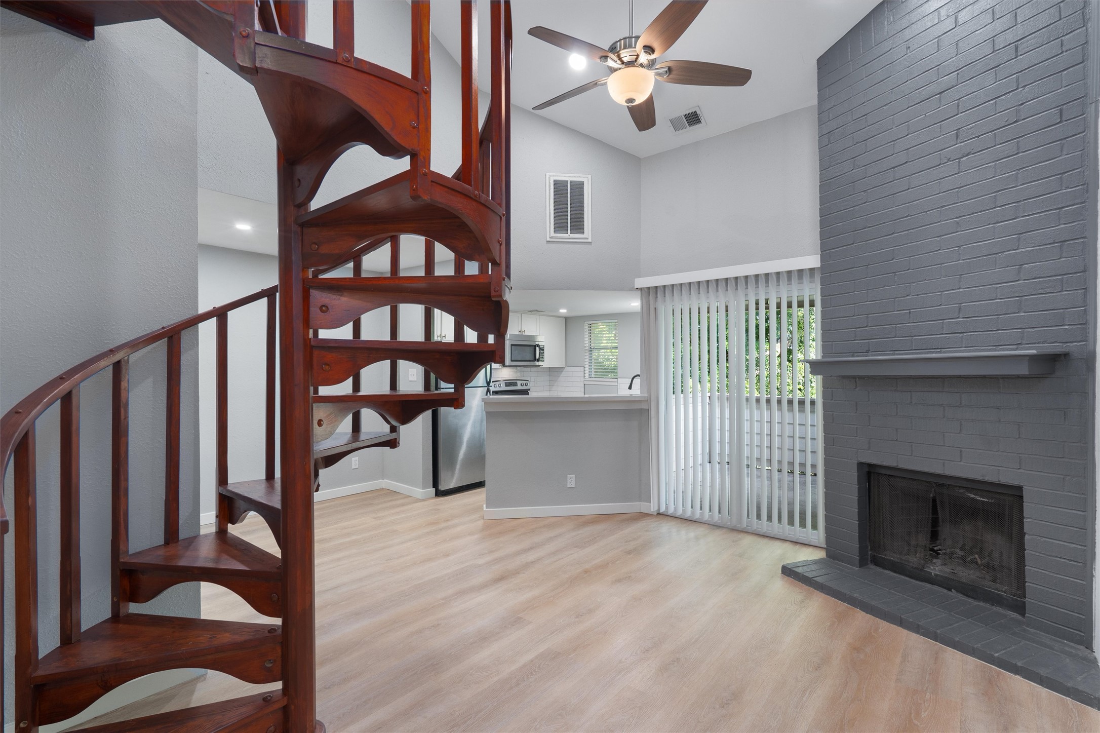 2500 Burleson Rd Unit 721 — photo