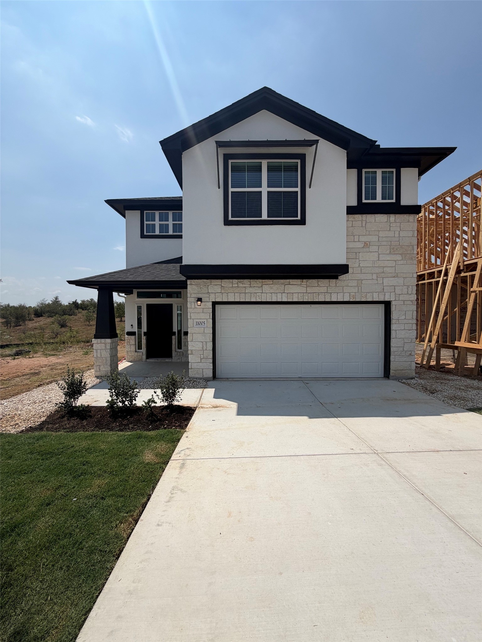 11005 Zip Cochise Way — photo